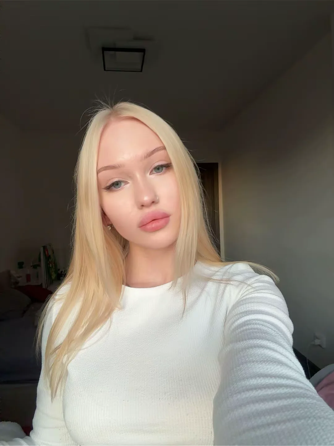 XXX Porn Photo of Nude HoneyyDrip 1