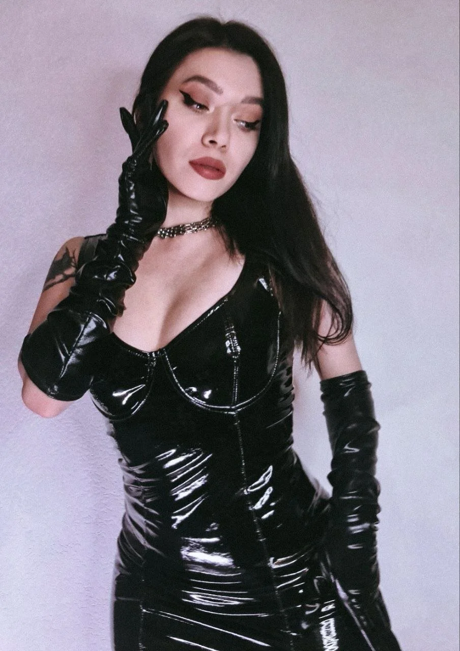 XXX Porn Photo of Nude Vanessa_Ives_ 4