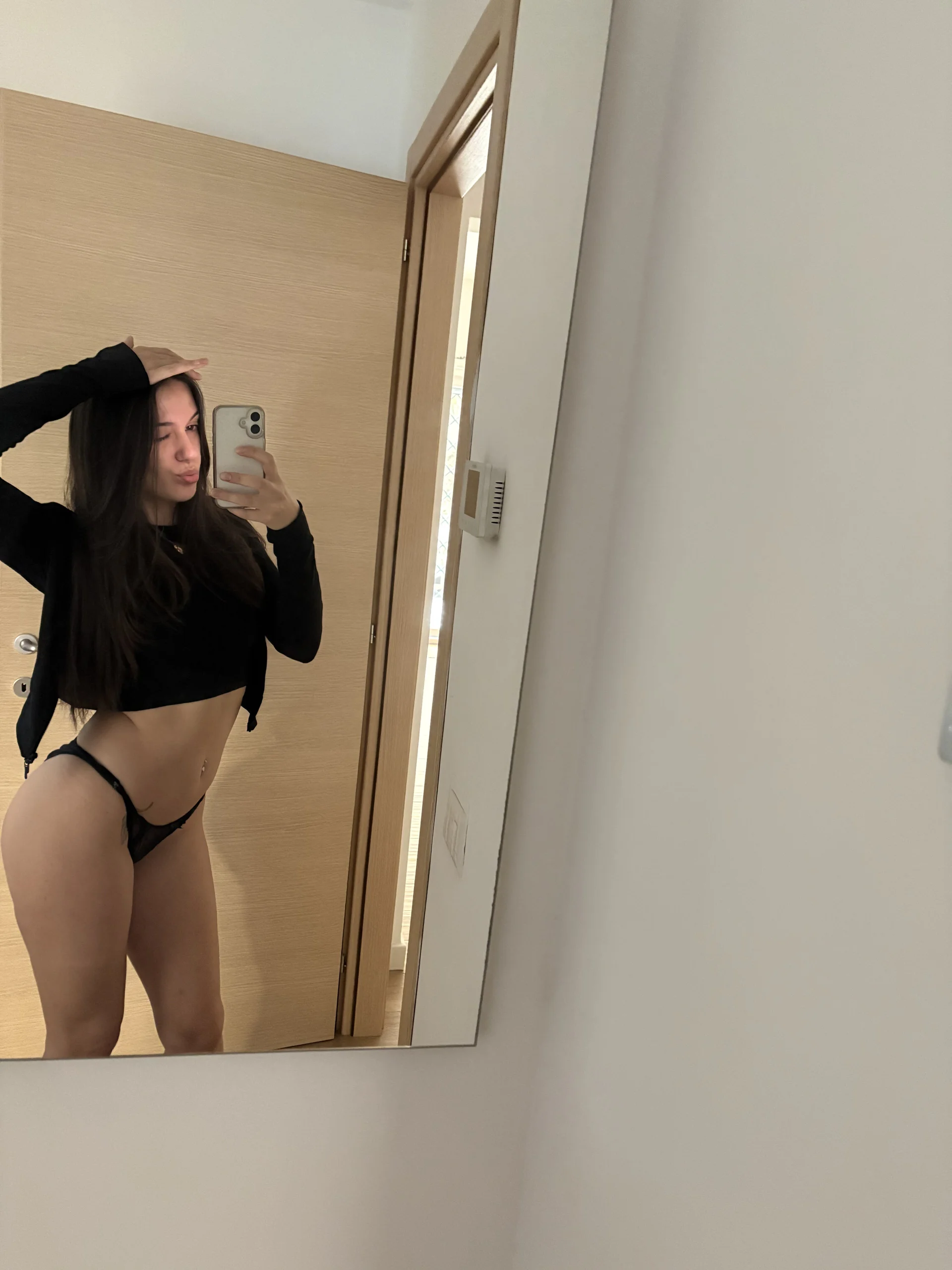 XXX Porn Photo of Nude martadiventura 4