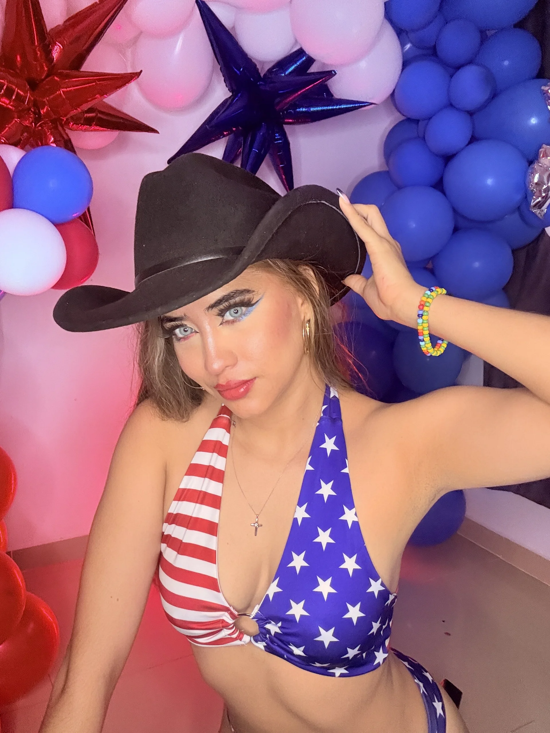 XXX Porn Photo of Nude ScarlettAndClark 178