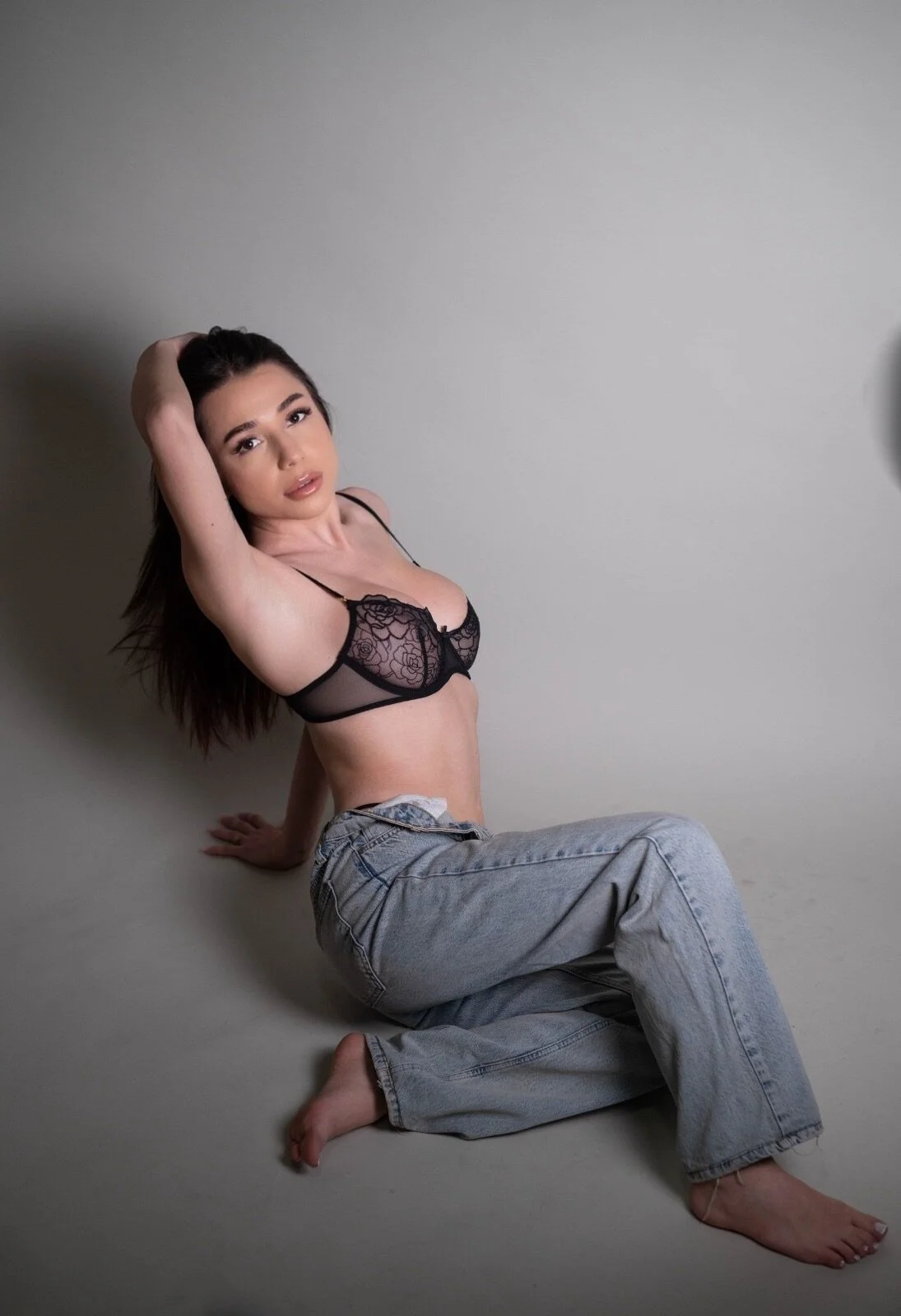 XXX Porn Photo of Nude InsideMia 287