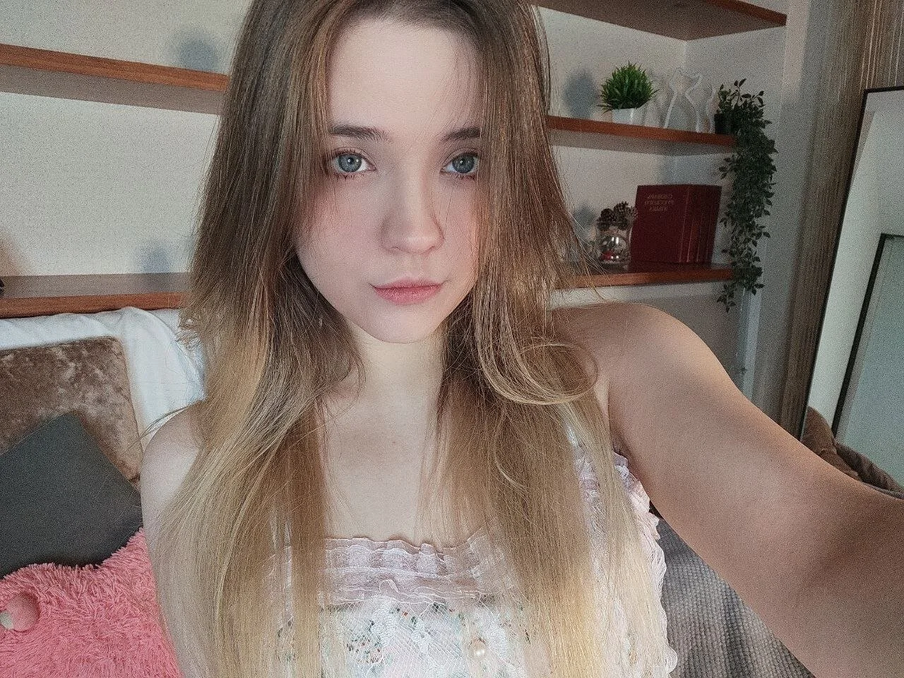 XXX Porn Photo of Nude JeanToh 16
