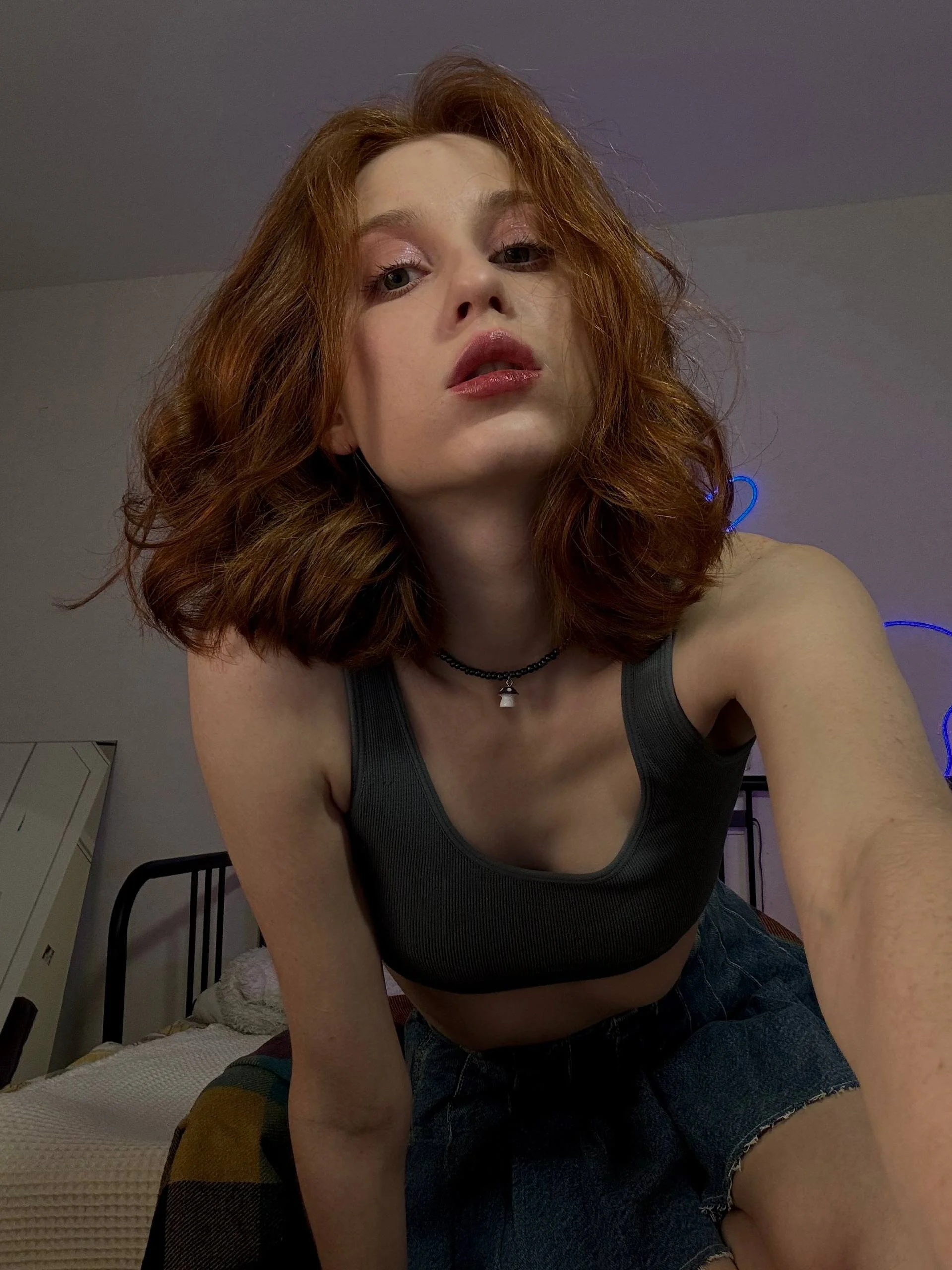 XXX Porn Photo of Nude Hippieaura 7