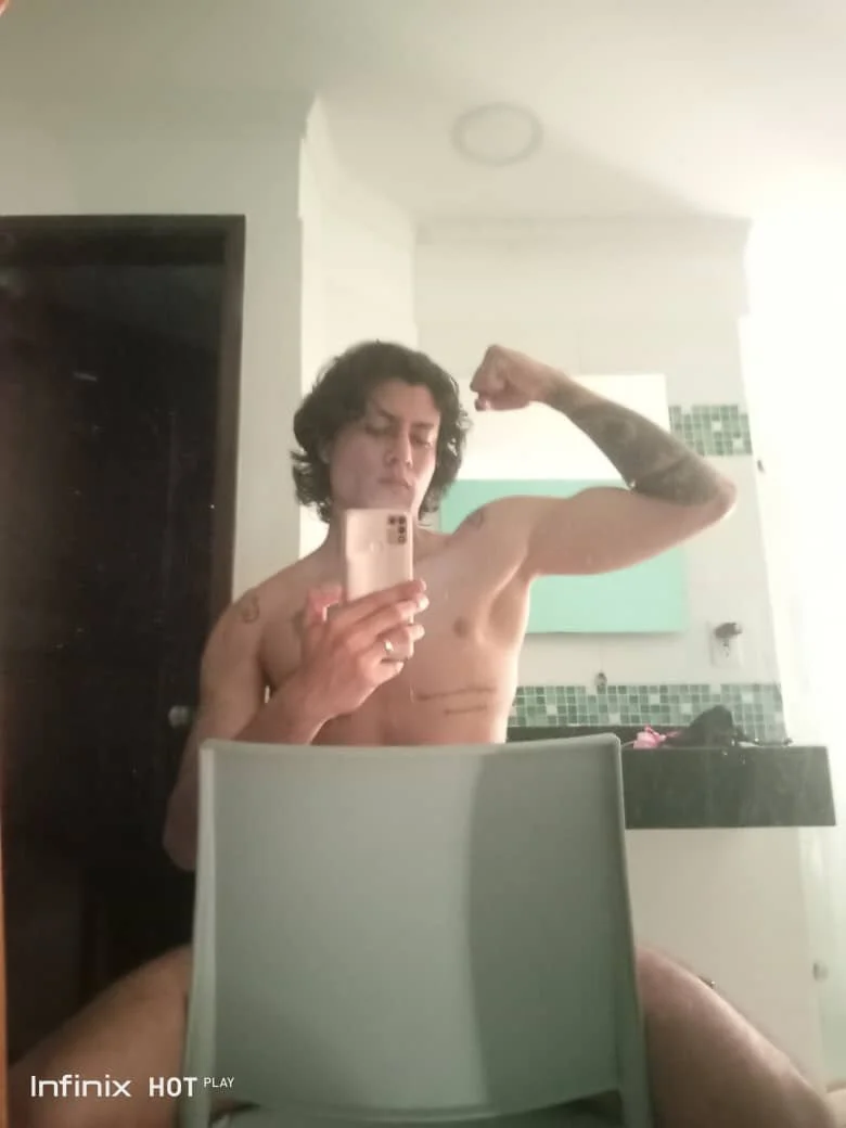 XXX Porn Photo of Nude Damian_Romanoff 3