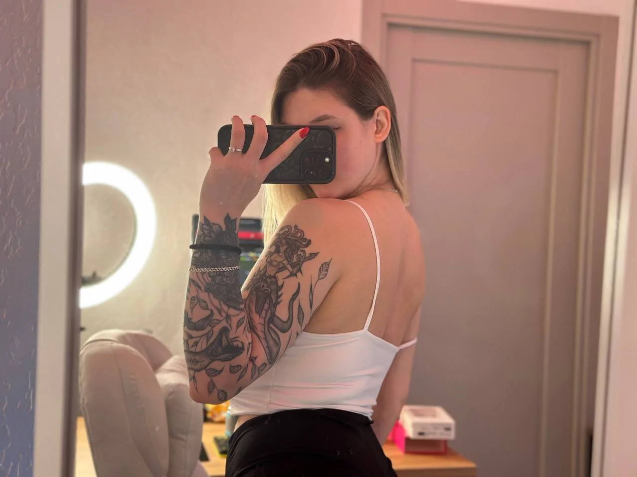 XXX Porn Photo of Nude JessRosen 43