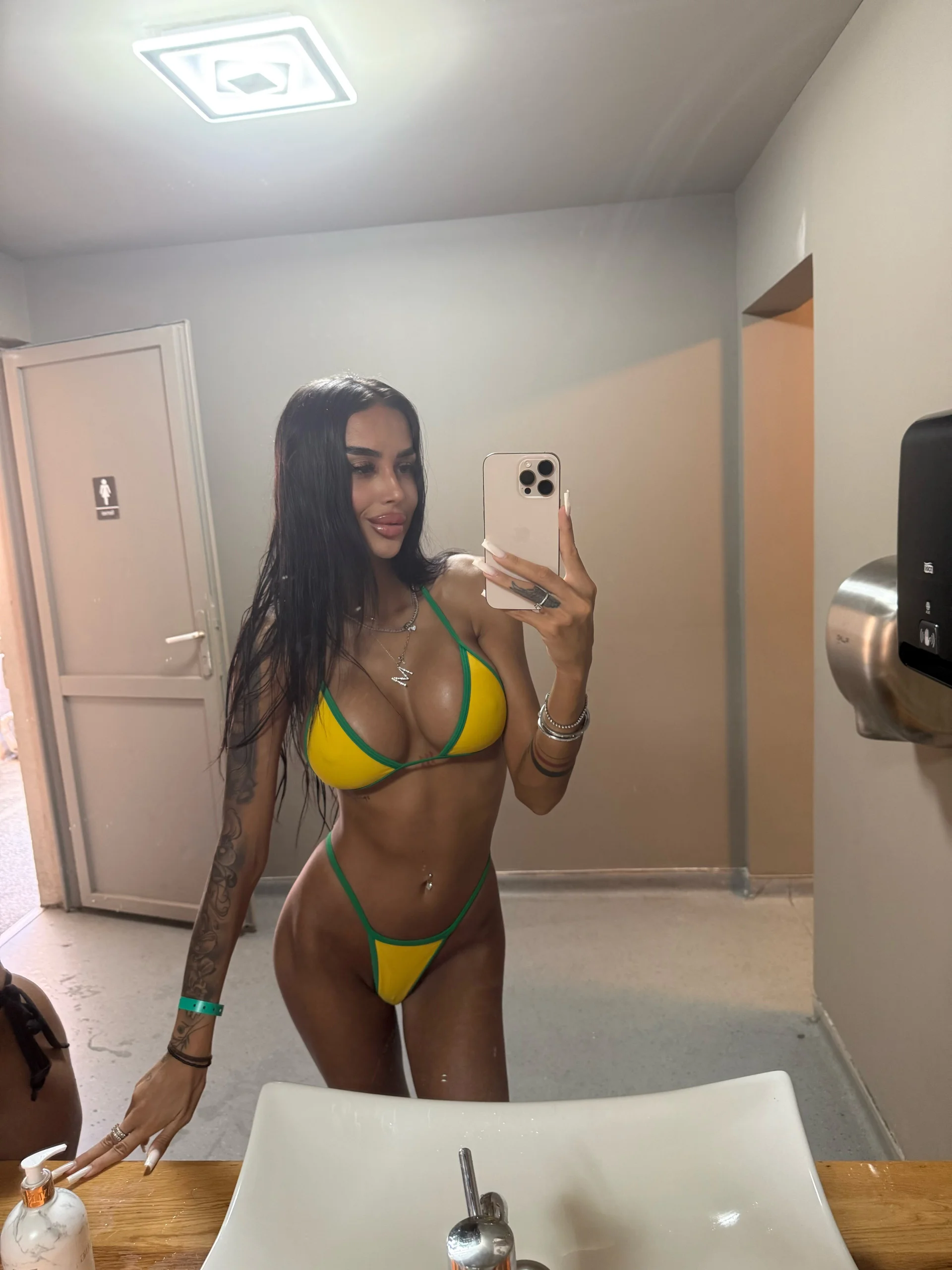 XXX Porn Photo of Nude KimNatty 13