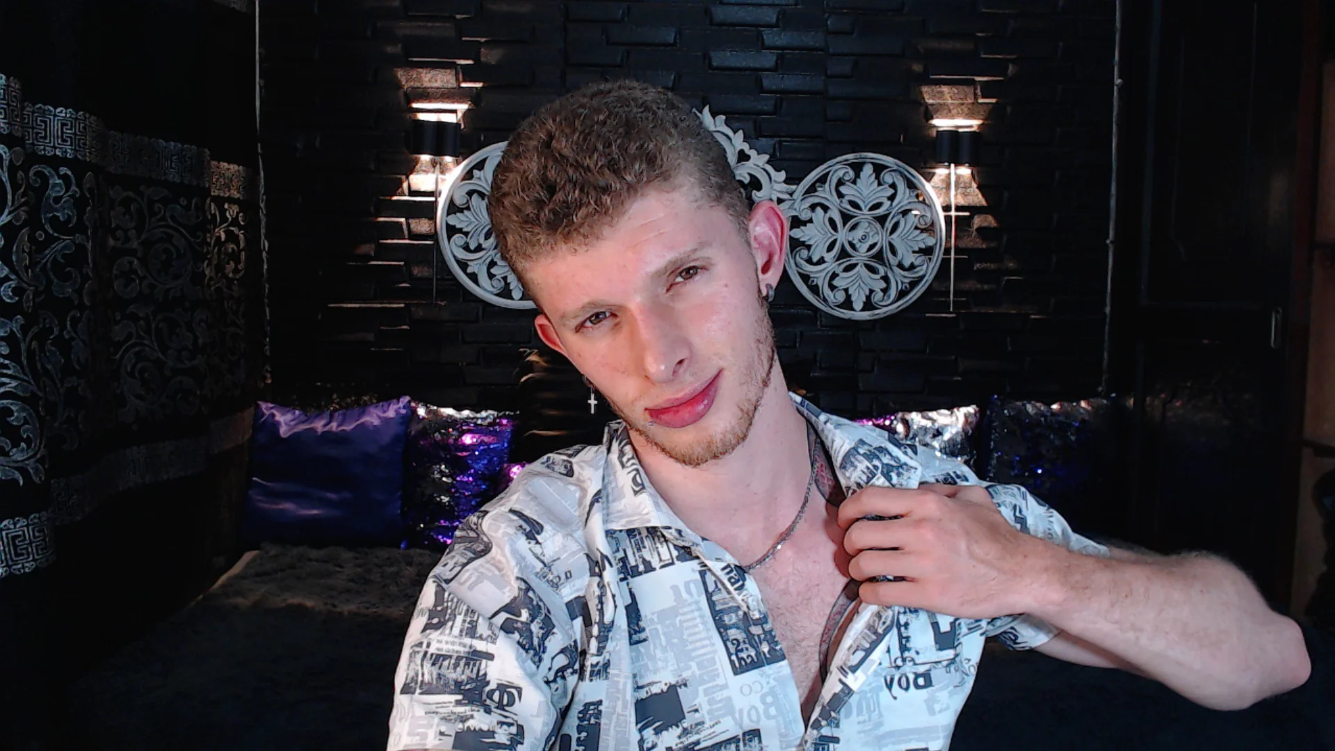 XXX Porn Photo of Nude andrewxbi 16
