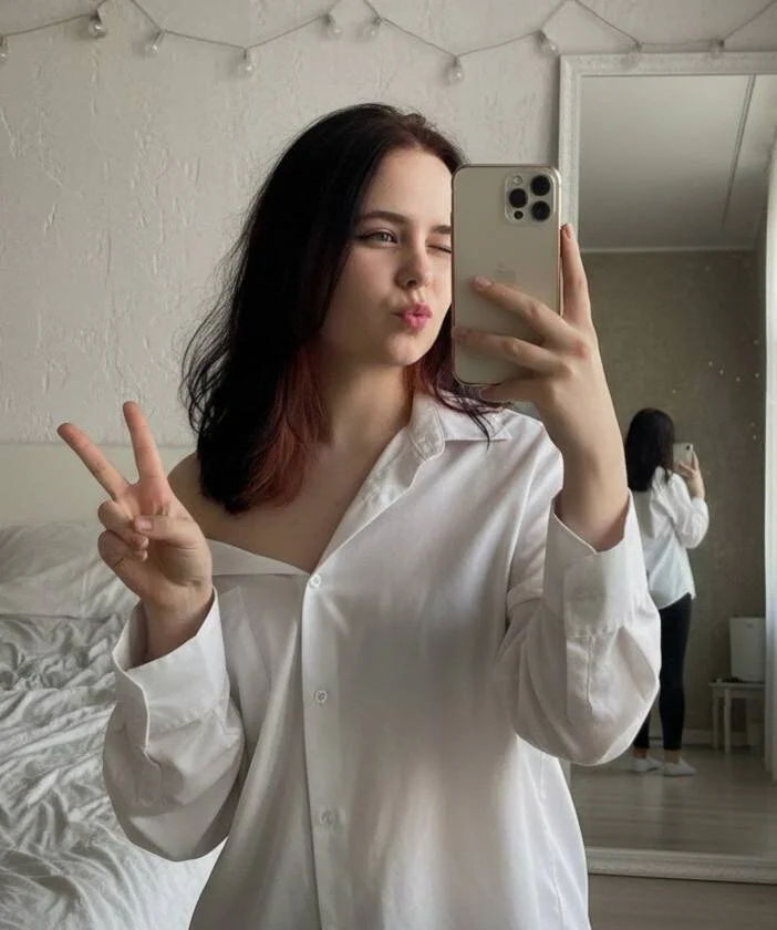 XXX Porn Photo of Nude Alis_Platt 37