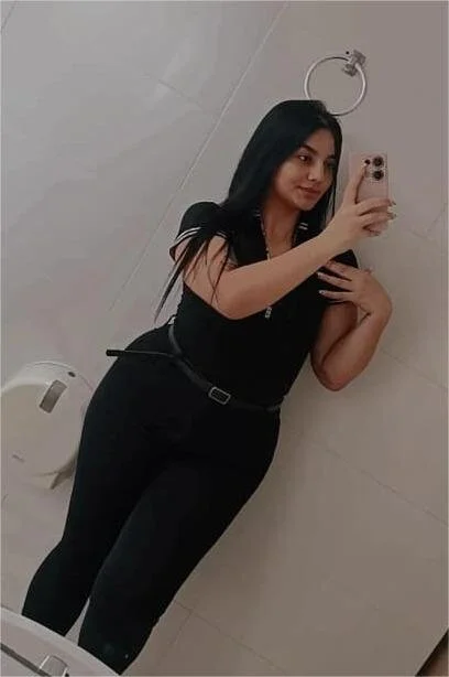 XXX Porn Photo of Nude amaia_roush 5