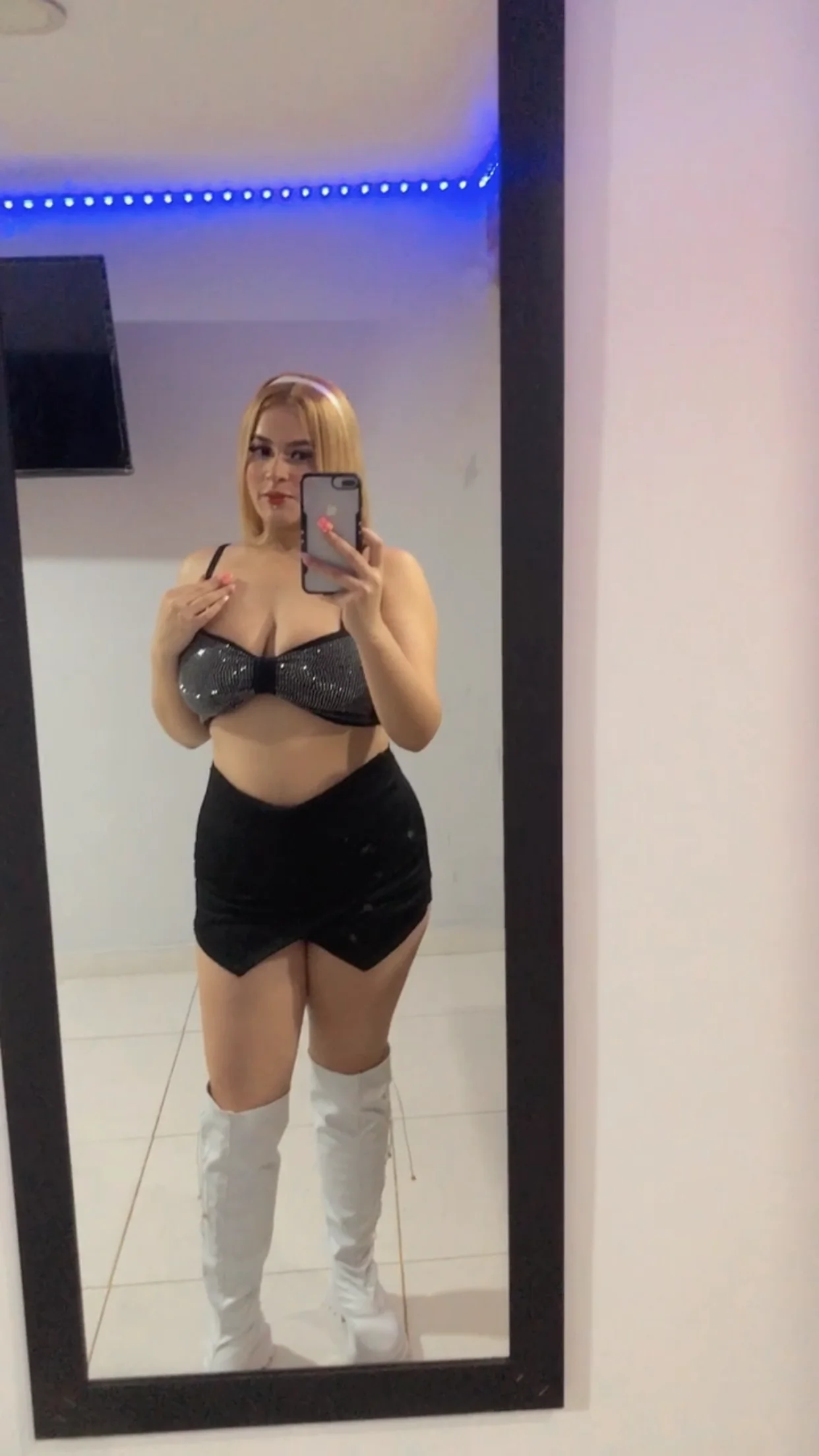 XXX Porn Photo of Nude _tilzon 4