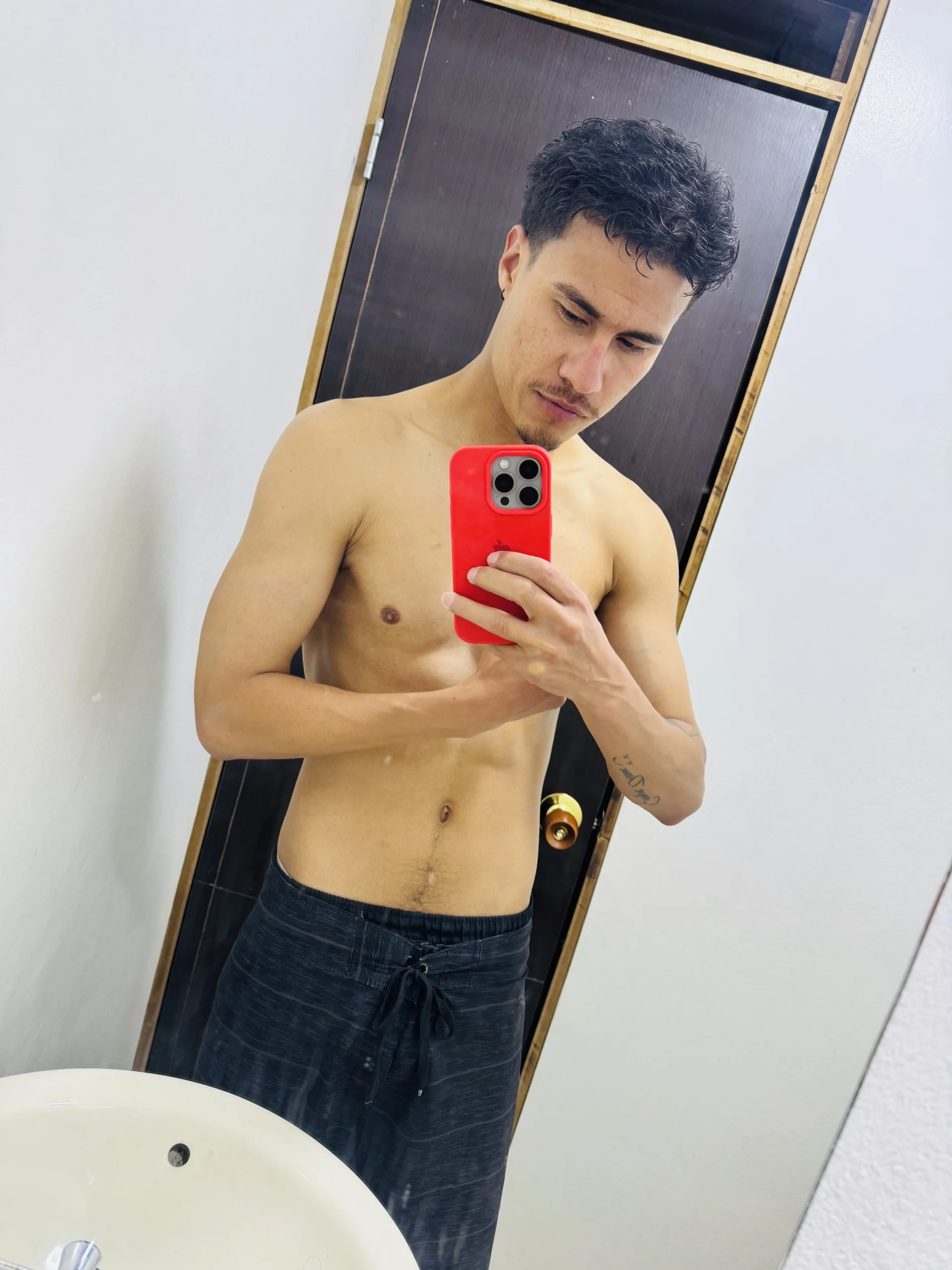 XXX Porn Photo of Nude TavoHot_ 15