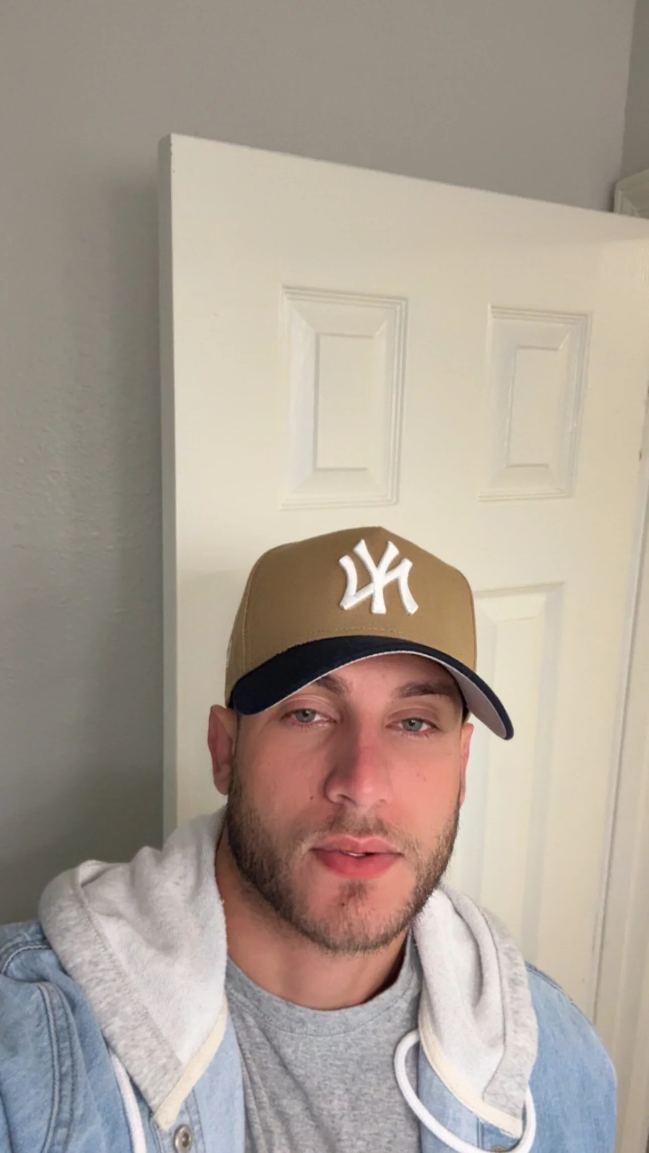 XXX Porn Photo of Nude apolo_strange 46