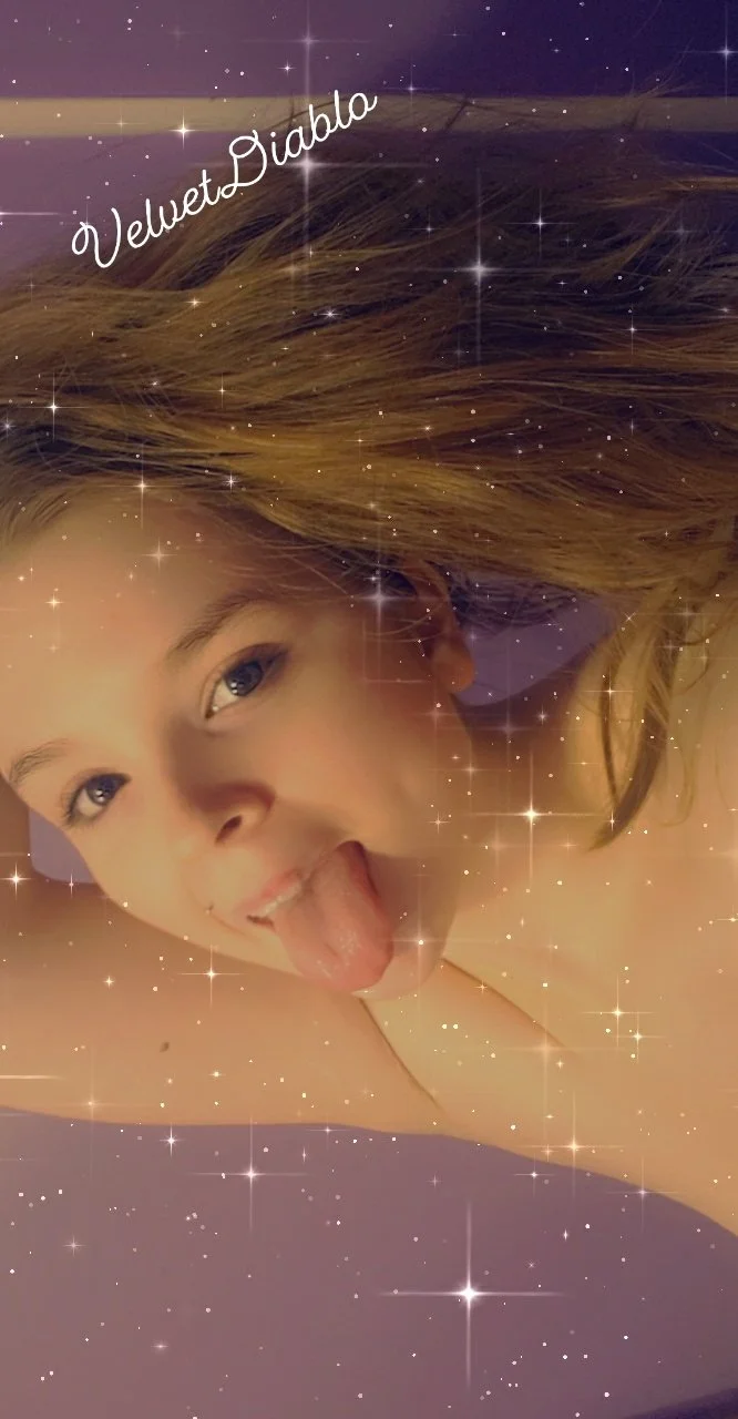 XXX Porn Photo of Nude VelvetDiablo 200