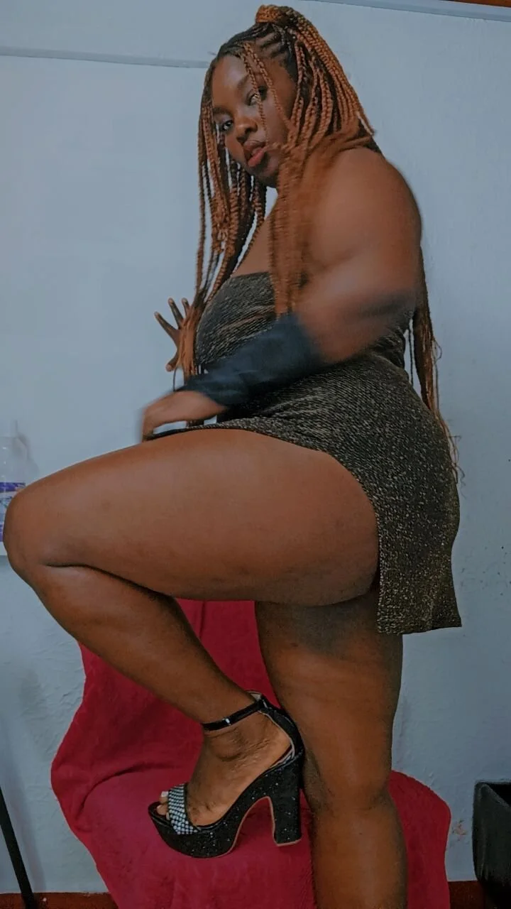 XXX Porn Photo of Nude ebony_NeighborMoans 30