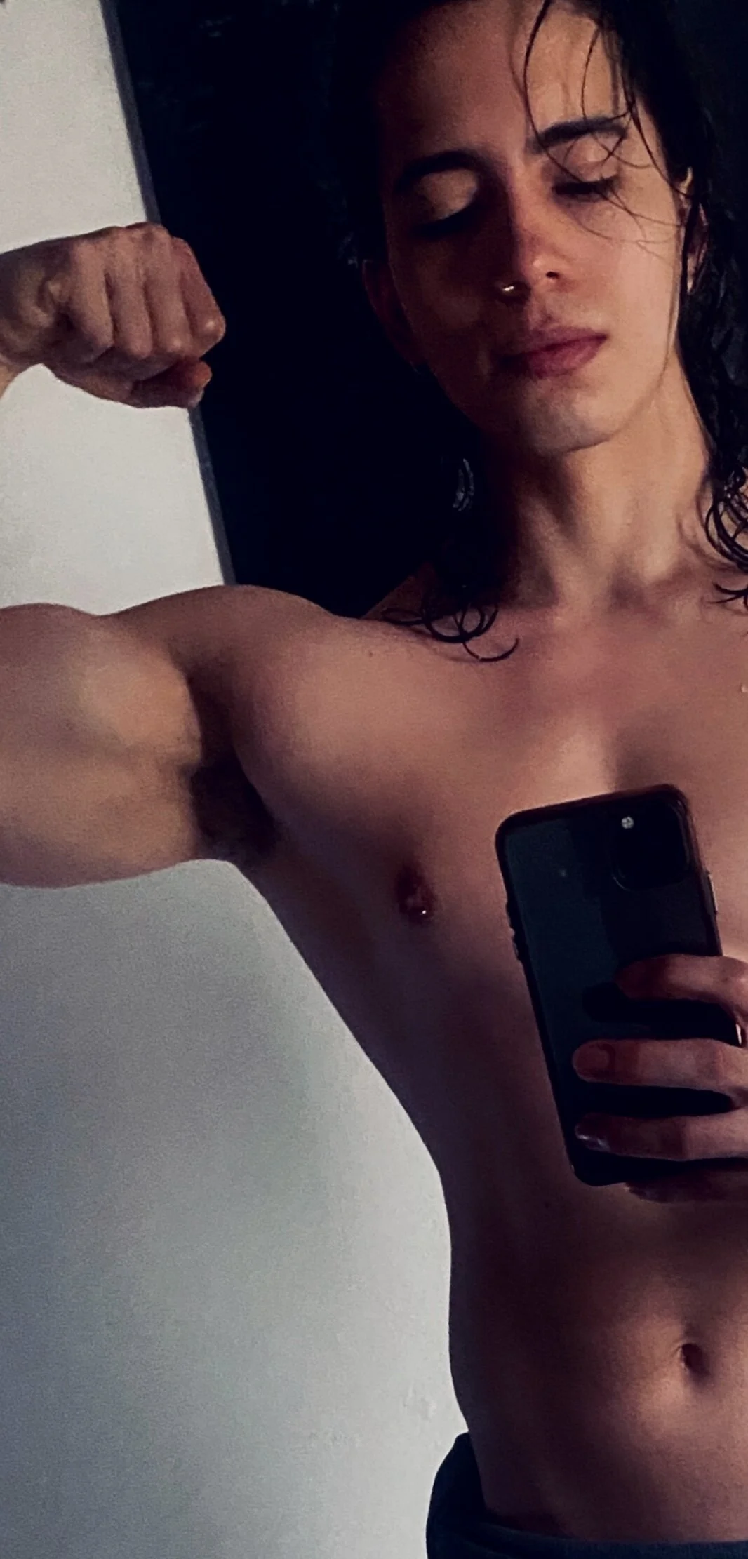 XXX Porn Photo of Nude knimh 5