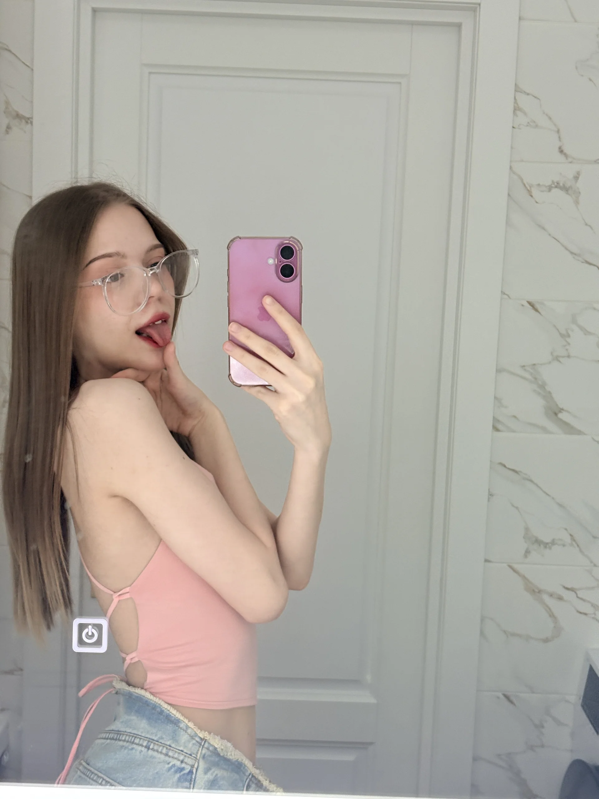 XXX Porn Photo of Nude weisus 13