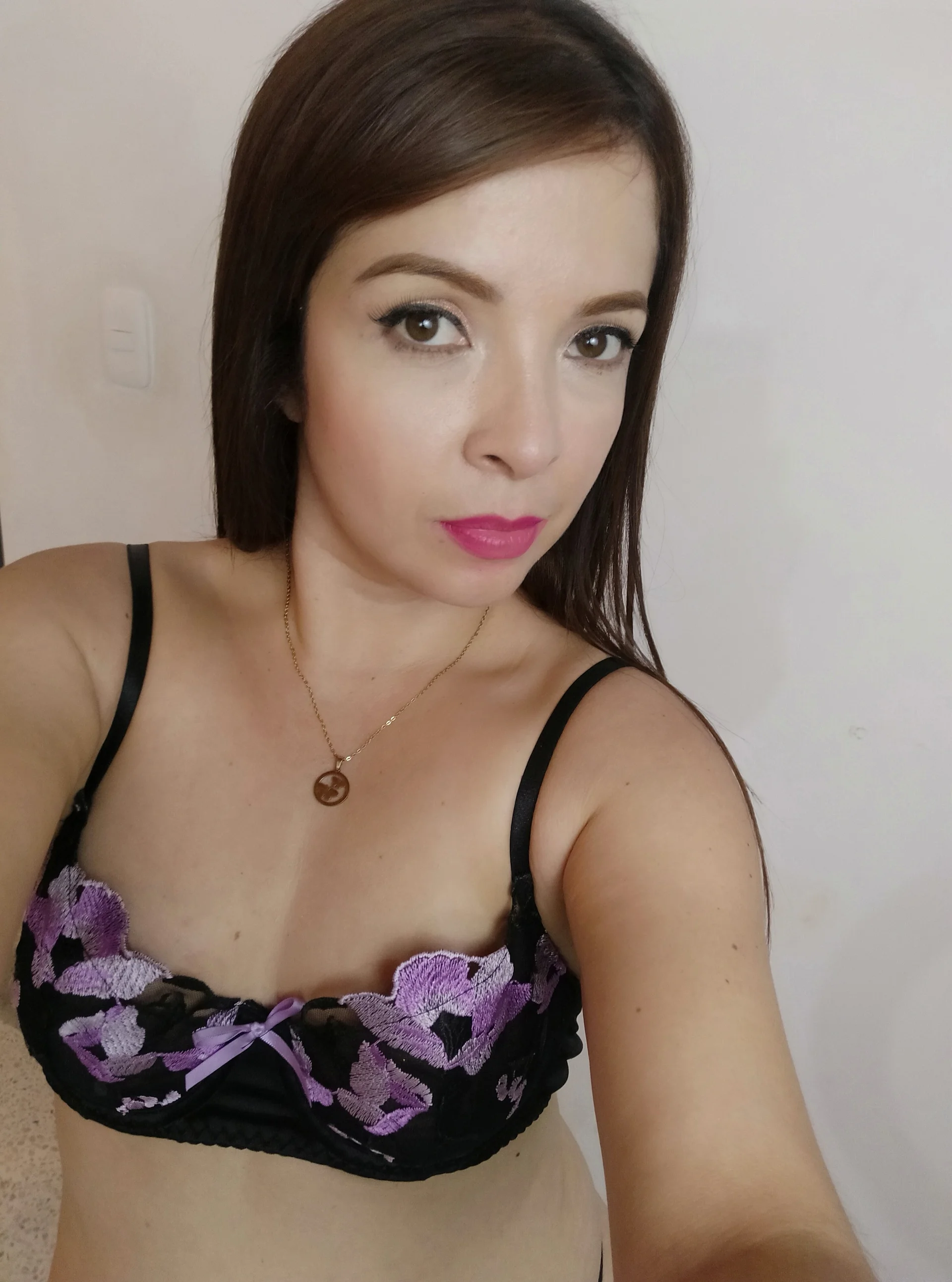 XXX Porn Photo of Nude Adel_Nesbiit 104