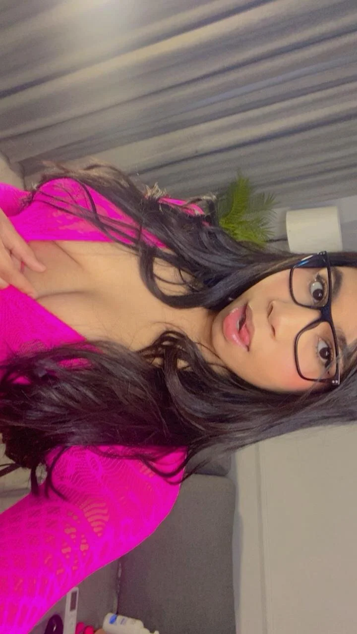 XXX Porn Photo of Nude Nahomycarterr 26