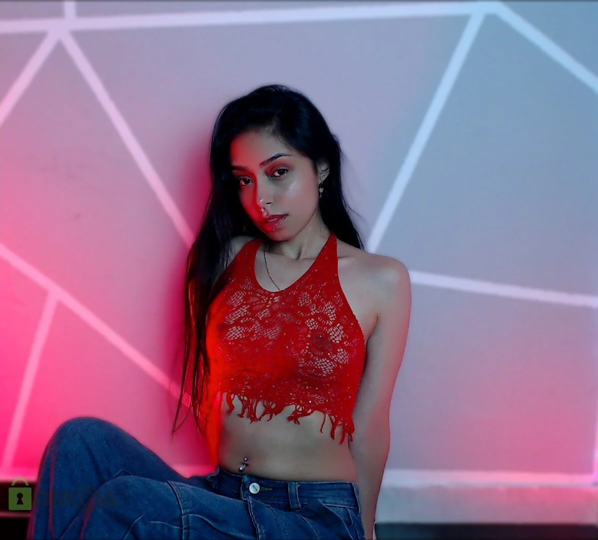 XXX Porn Photo of Nude lilylouisee 24