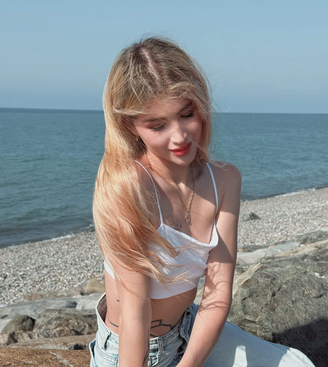 XXX Porn Photo of Nude KissYourTessa 11