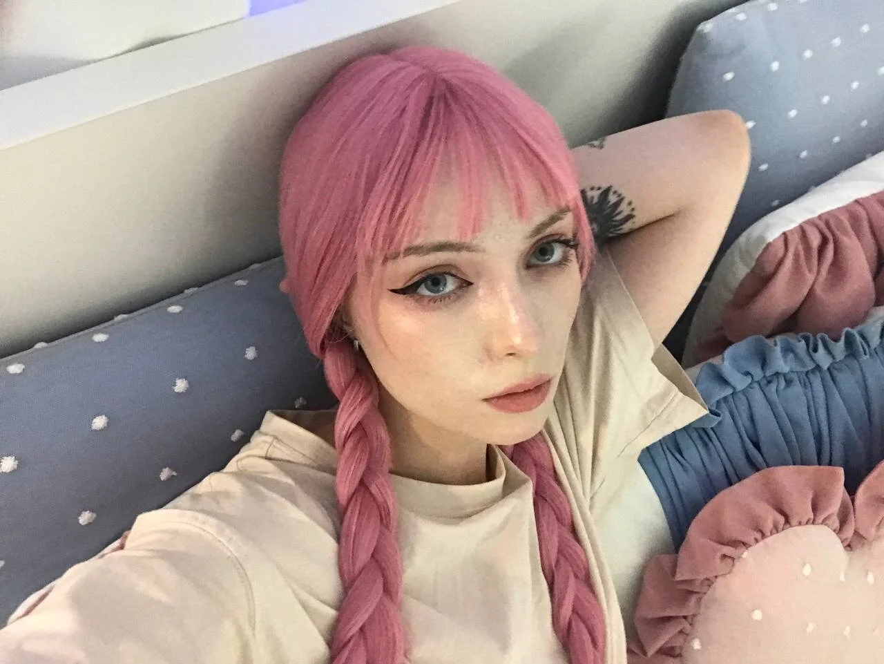XXX Porn Photo of Nude forget_me_not_eve 4