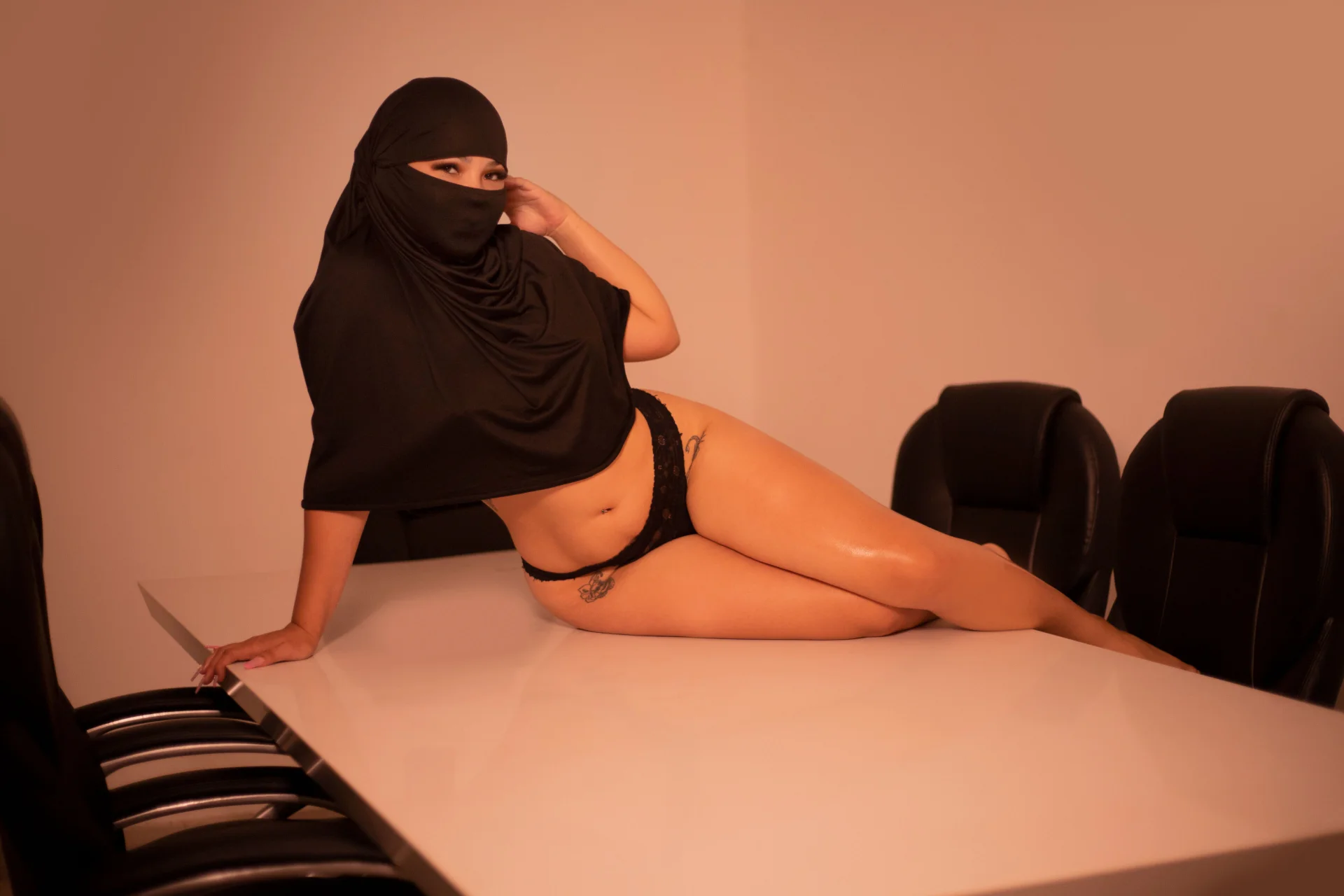 XXX Porn Photo of Nude nashi_ra 83