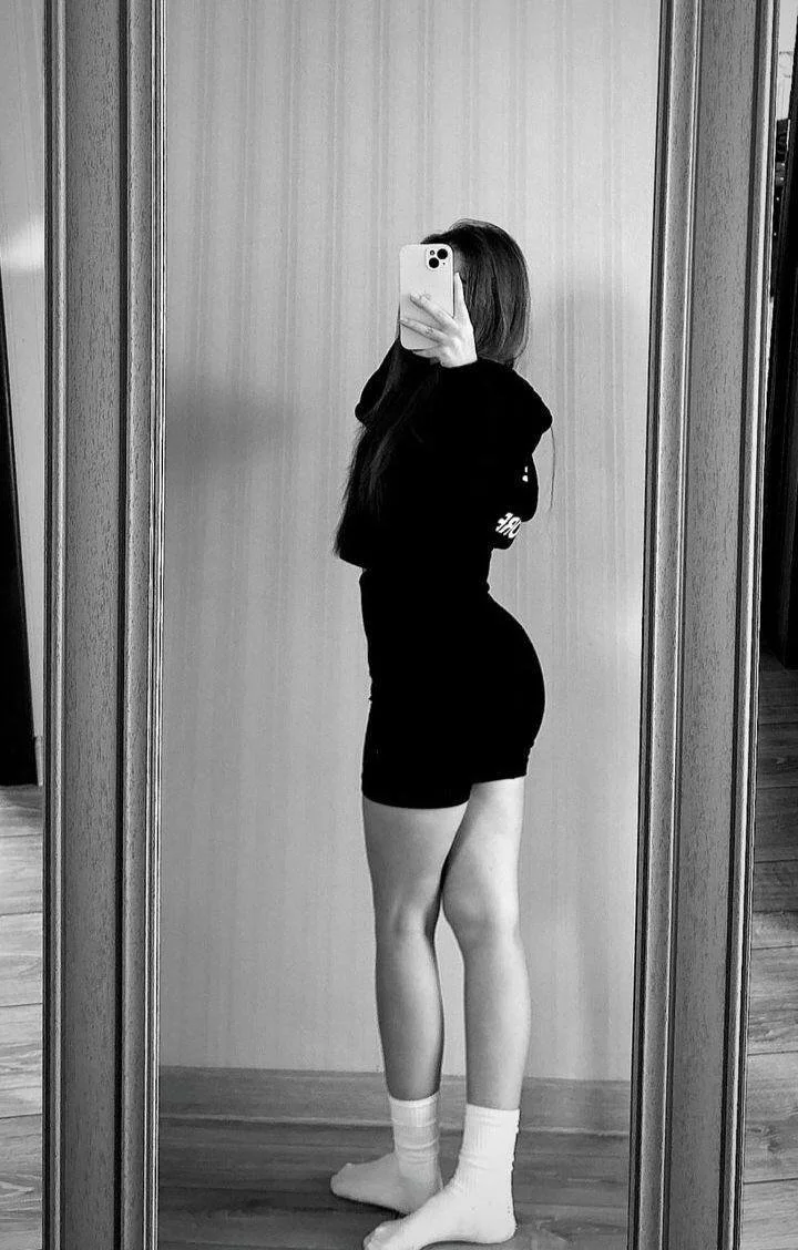 XXX Porn Photo of Nude veronica_bubble 8