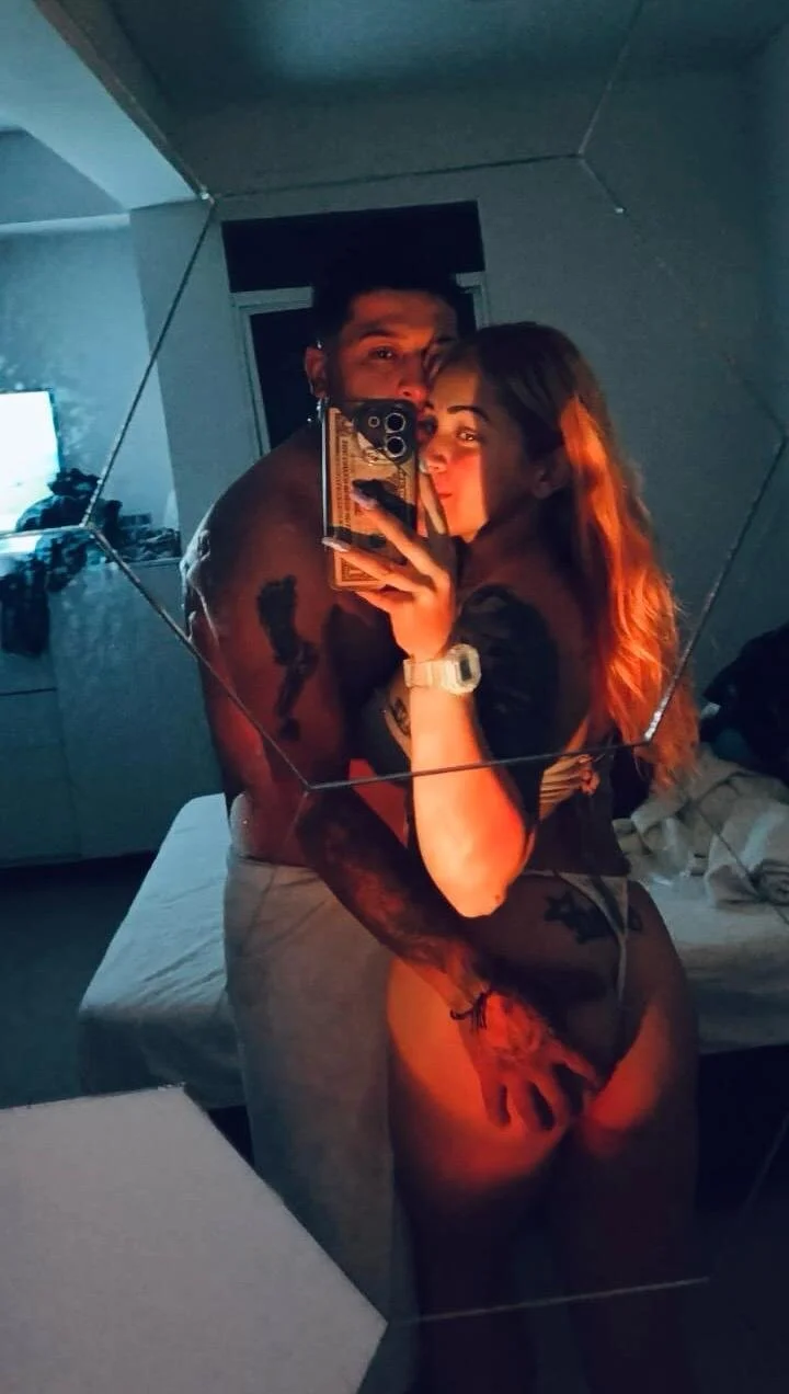 XXX Porn Photo of Nude freed_and_bella 1