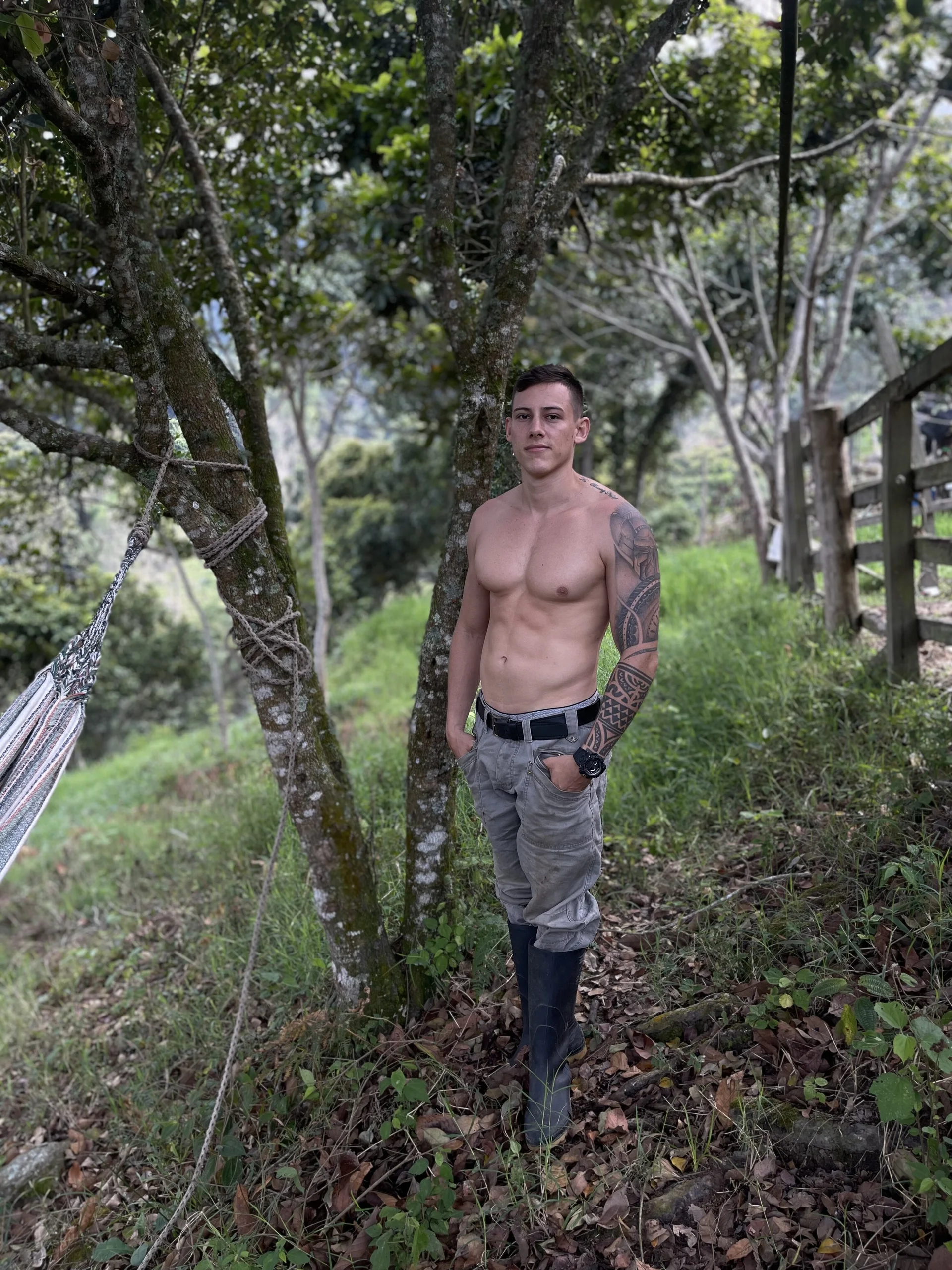 XXX Porn Photo of Nude Muscle_King_Cum 61