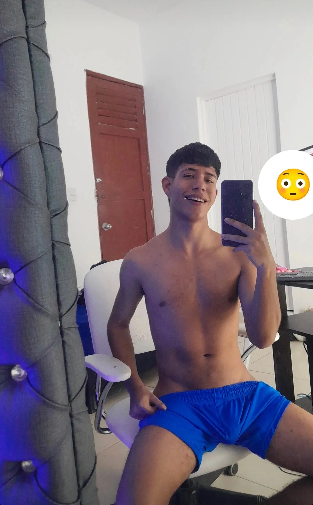 XXX Porn Photo of Nude dareck_18 14