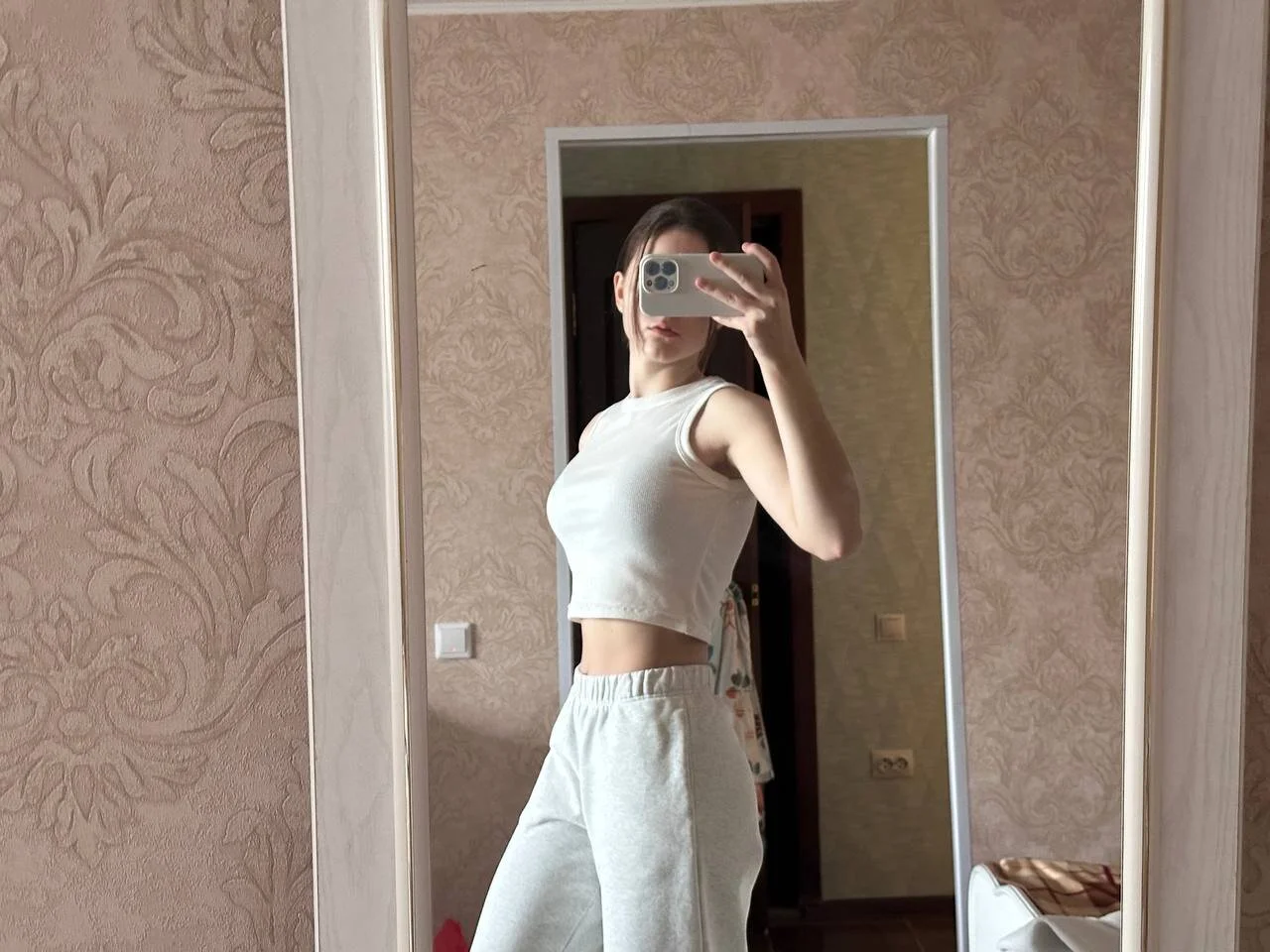 XXX Porn Photo of Nude CarolannMirjah 33