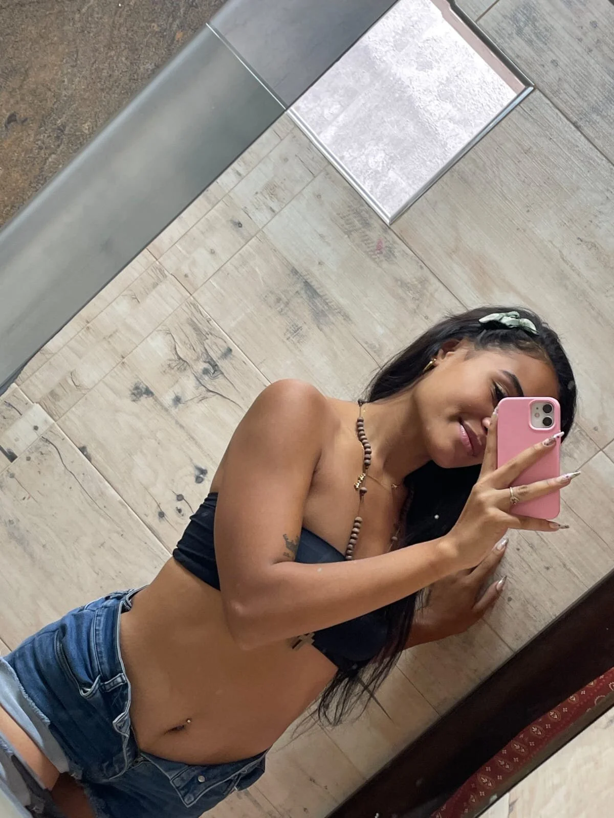 XXX Porn Photo of Nude LittlePeachy18 16