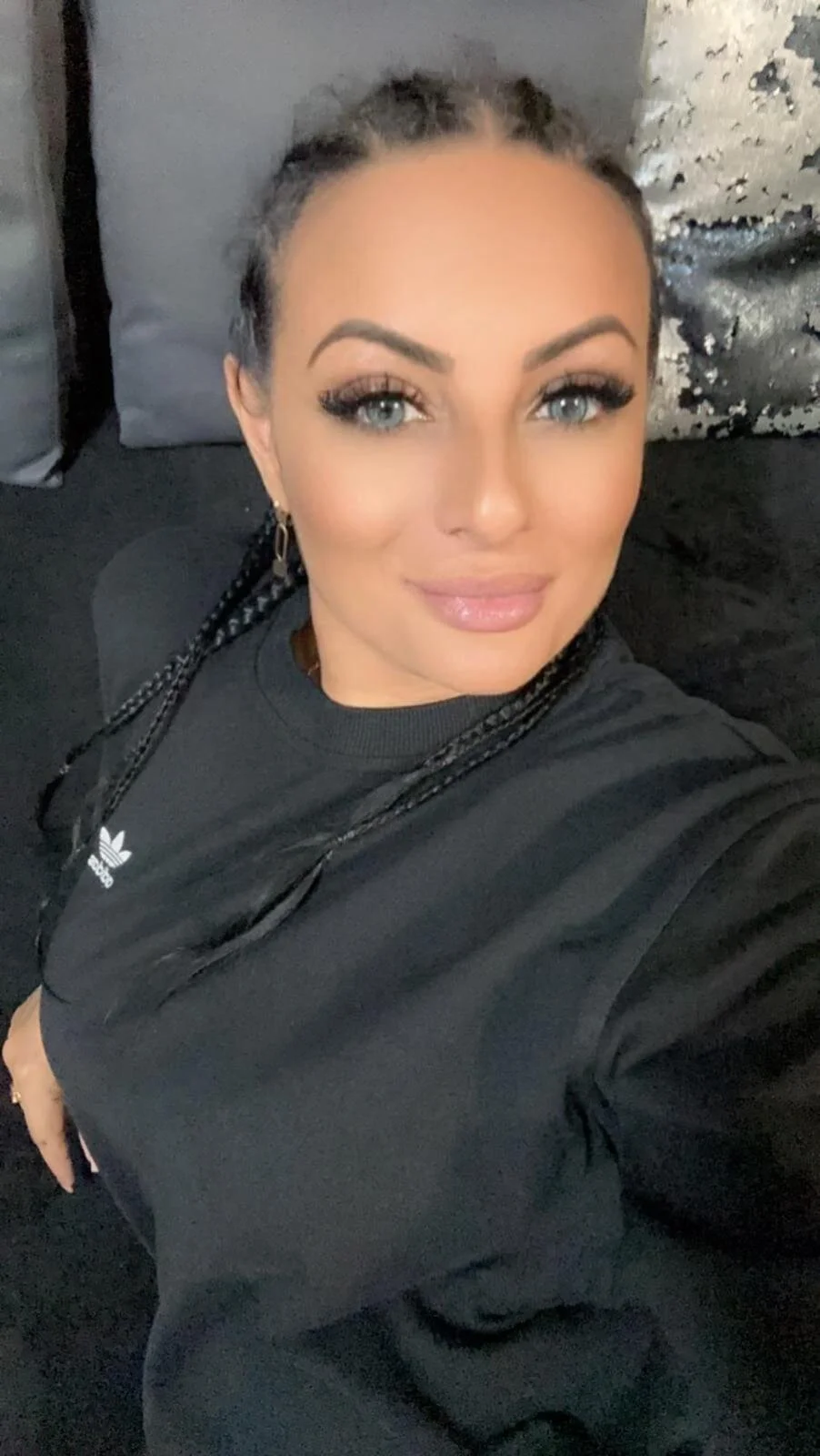 XXX Porn Photo of Nude VixenSelena 6