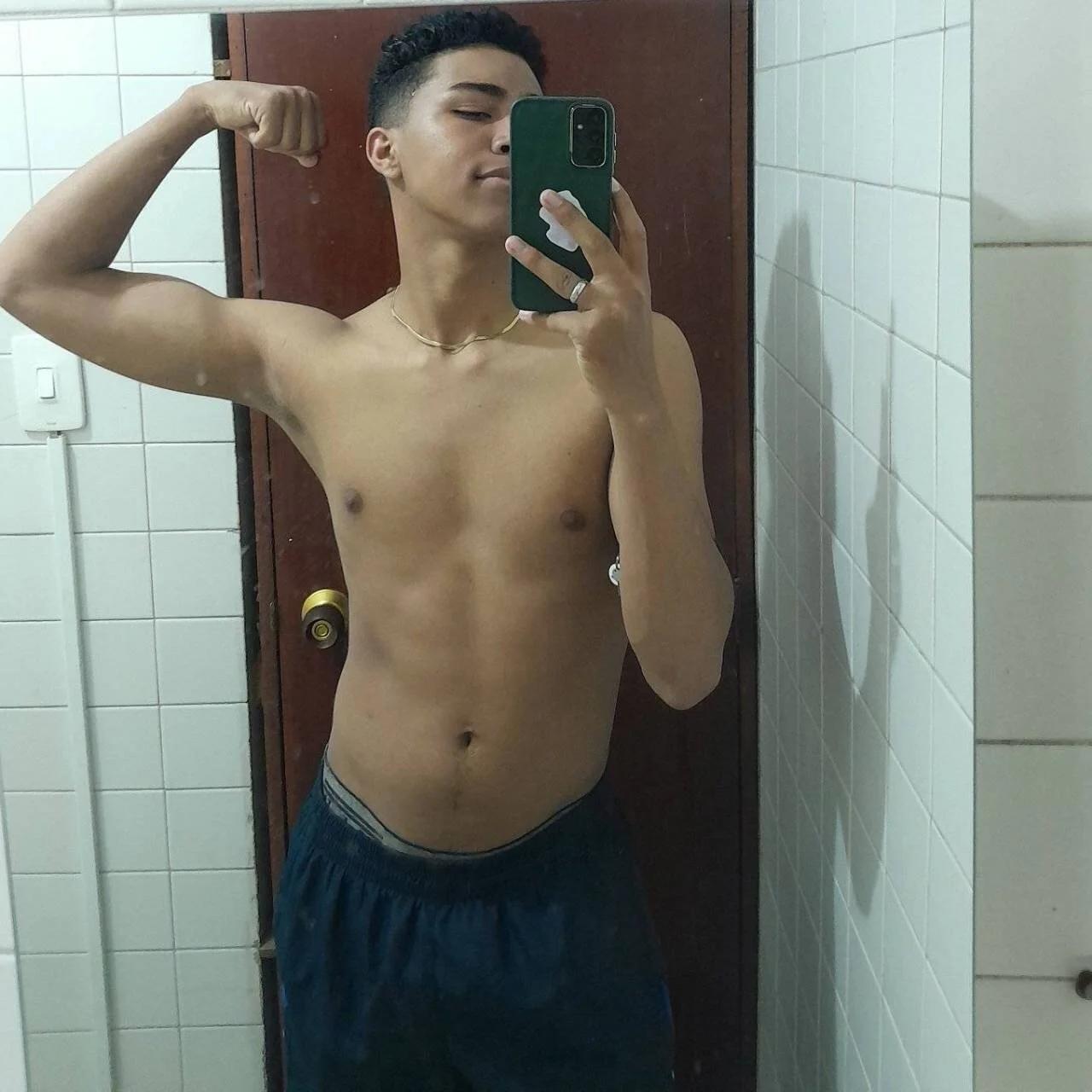 XXX Porn Photo of Nude joused_dominic 3