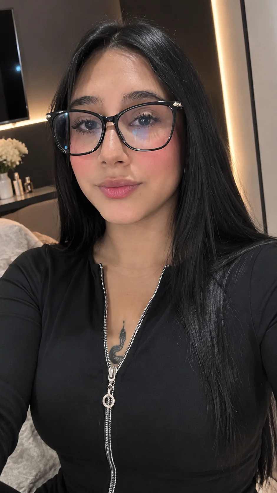 XXX Porn Photo of Nude NinaFlow_22 3