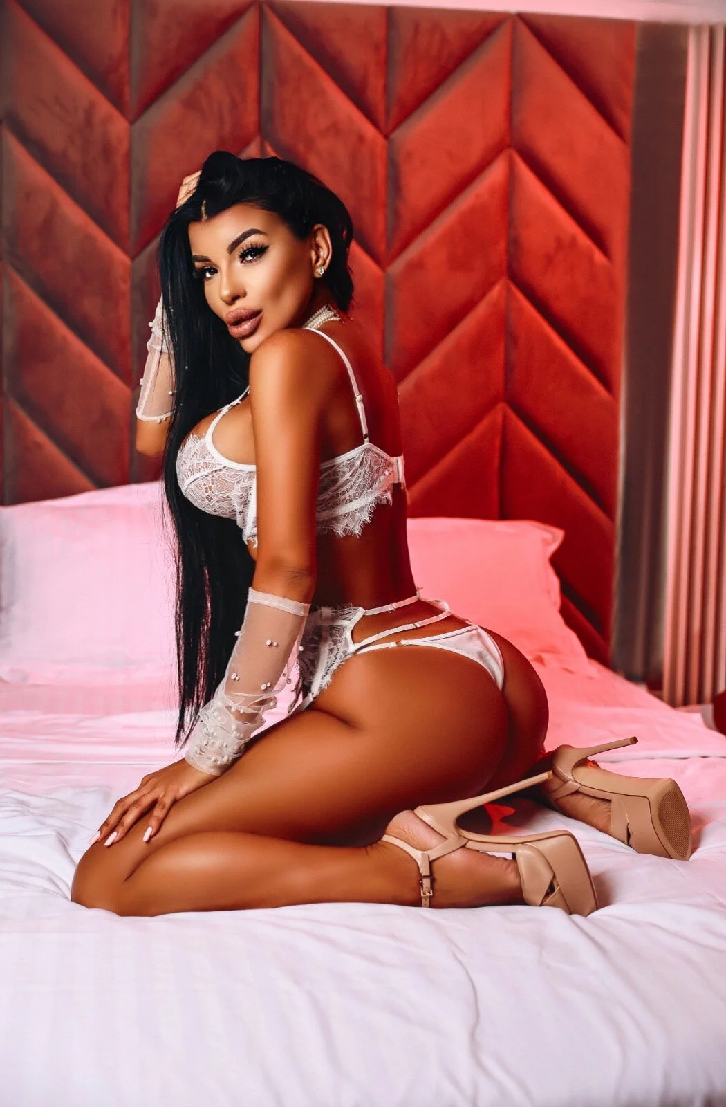 XXX Porn Photo of Nude EleniaDevons 1