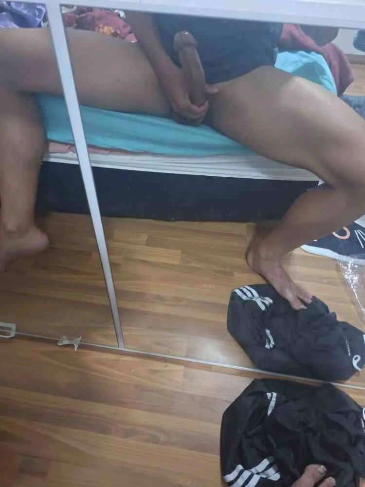 XXX Porn Photo of Nude gustavogzei_ 4