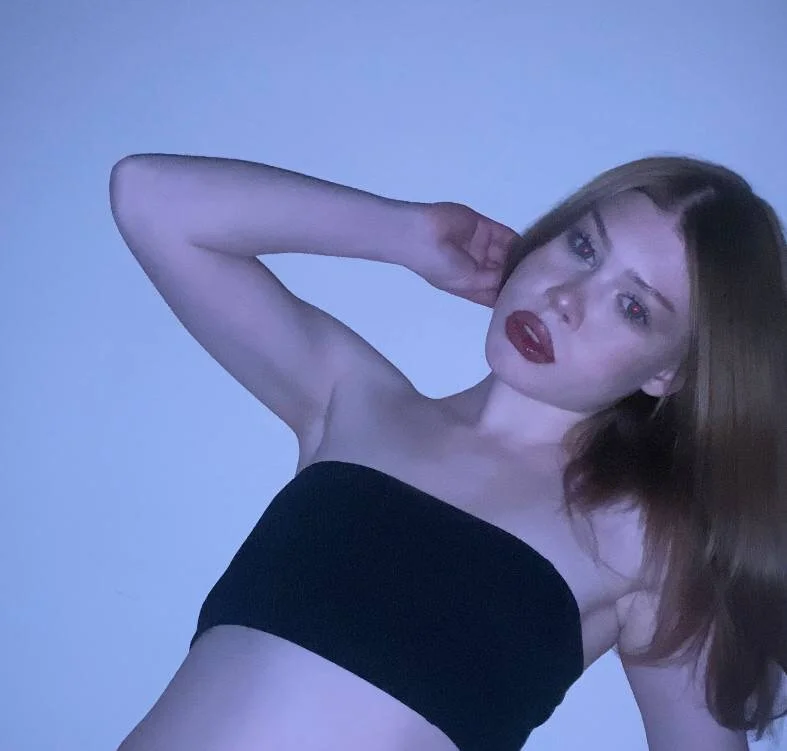 XXX Porn Photo of Nude OutCan 7