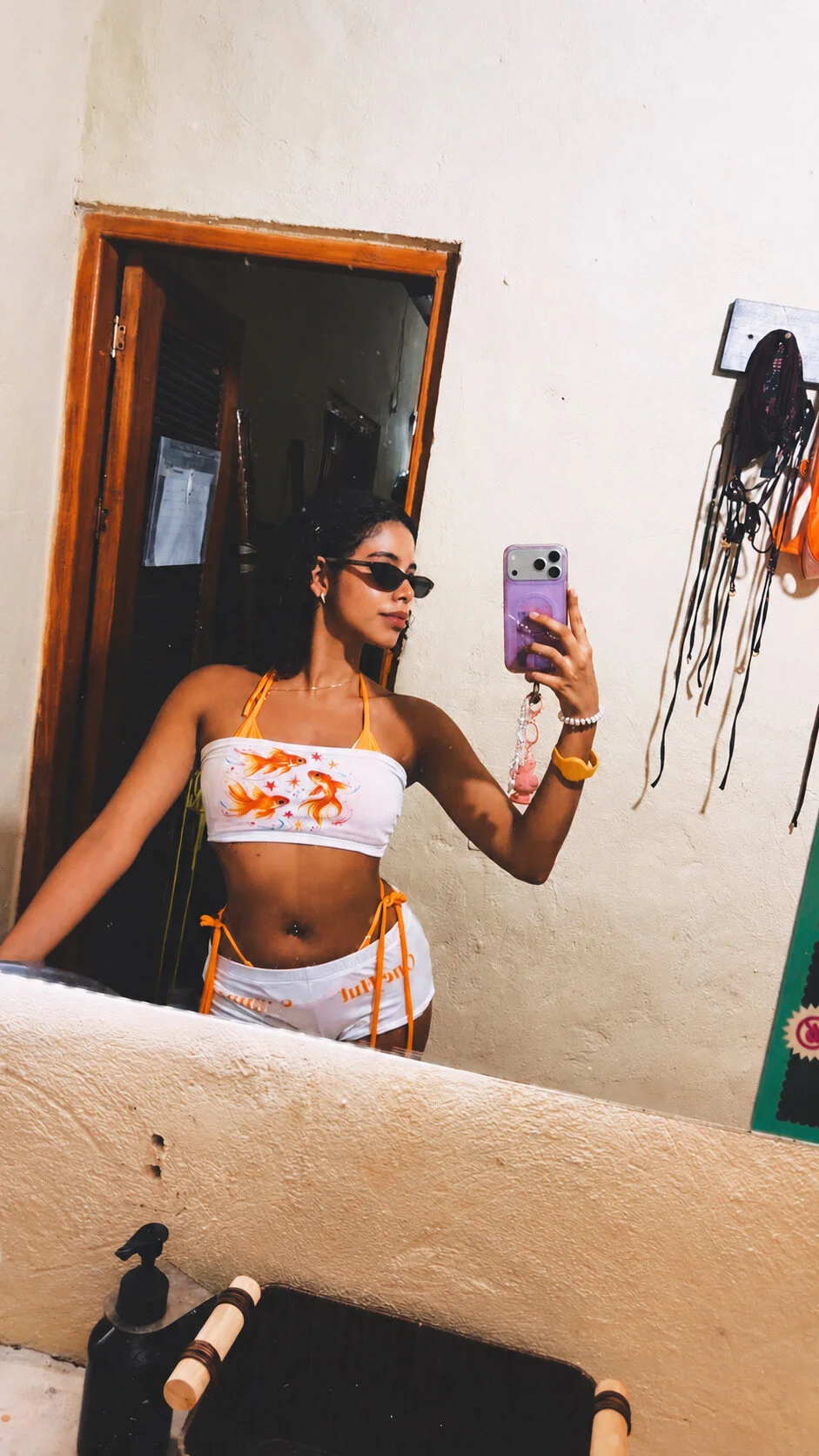 XXX Porn Photo of Nude liliwatsonj 21
