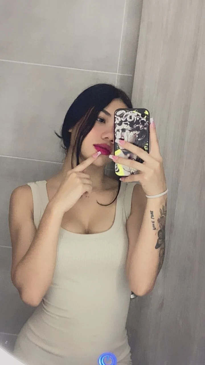 XXX Porn Photo of Nude AmberrHT 10