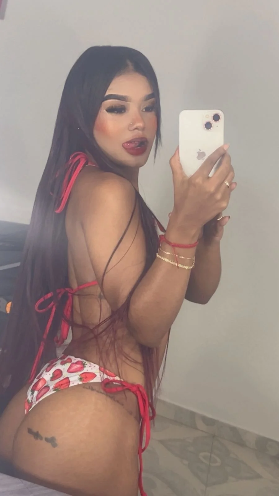 XXX Porn Photo of Nude mia_fernand 7