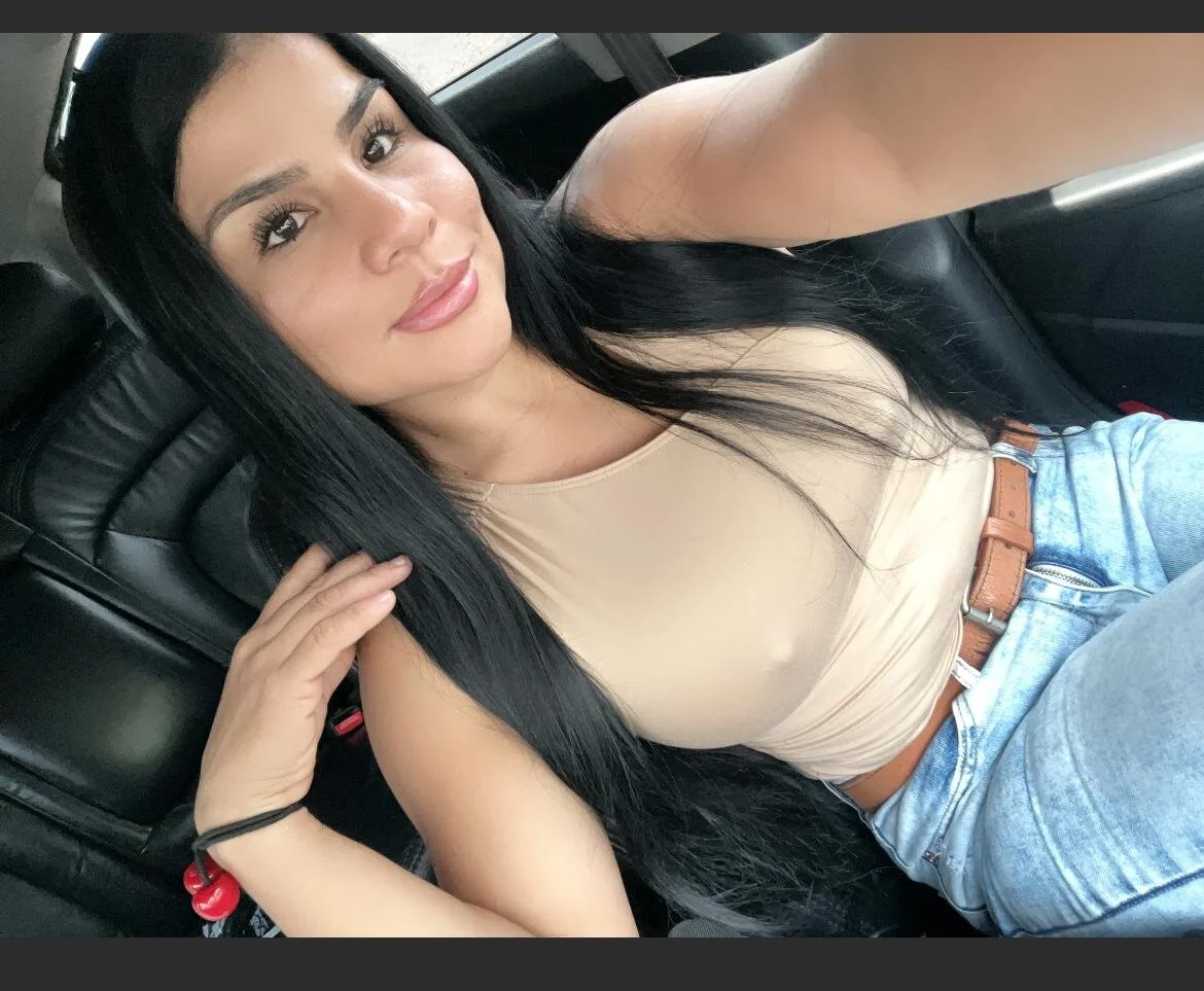XXX Porn Photo of Nude ScarletttBlaze 1