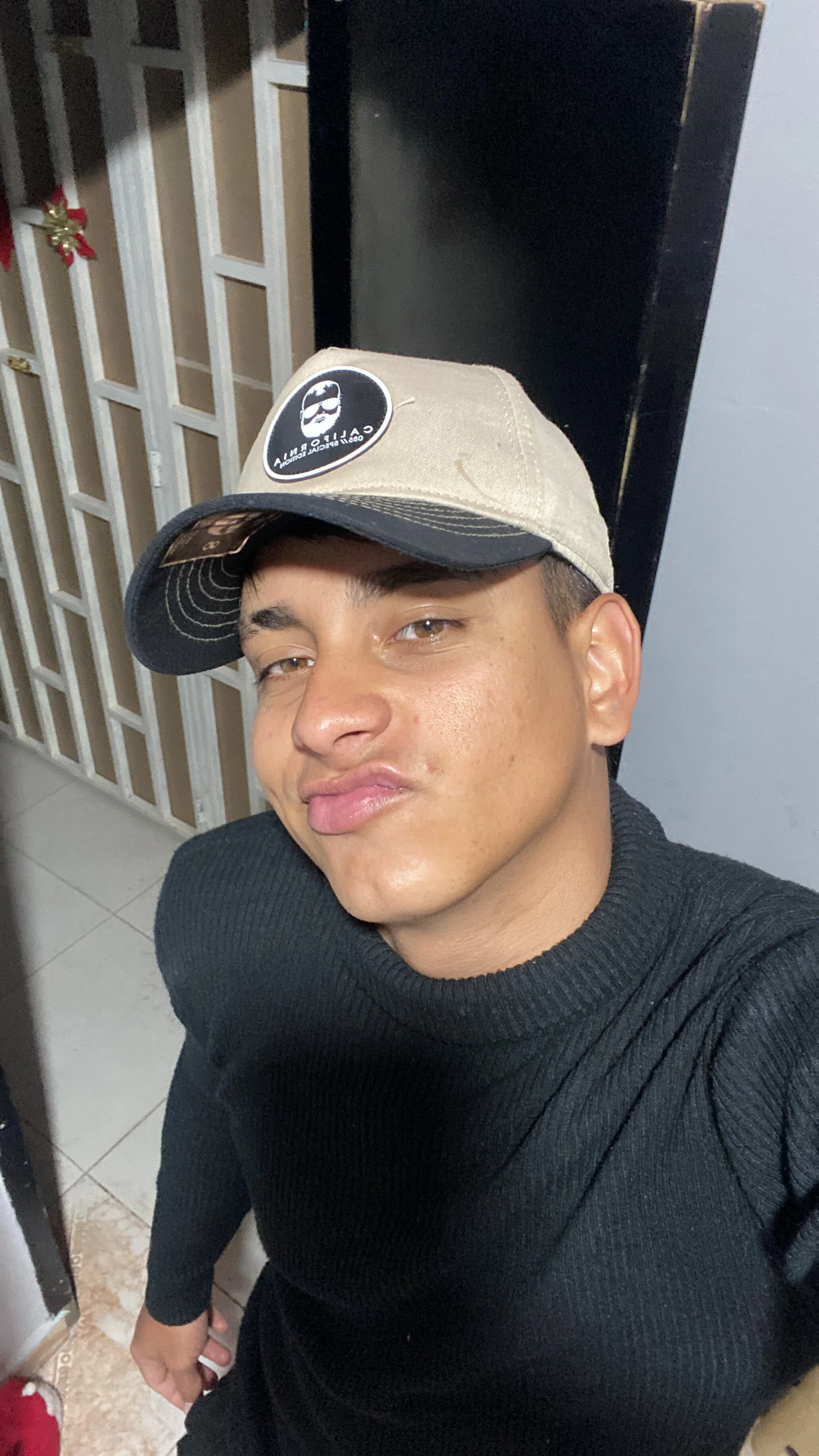 XXX Porn Photo of Nude Maximiliano_walker 5