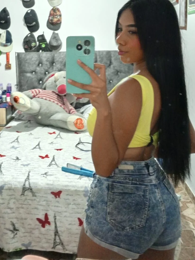 XXX Porn Photo of Nude CandyLips_4 7