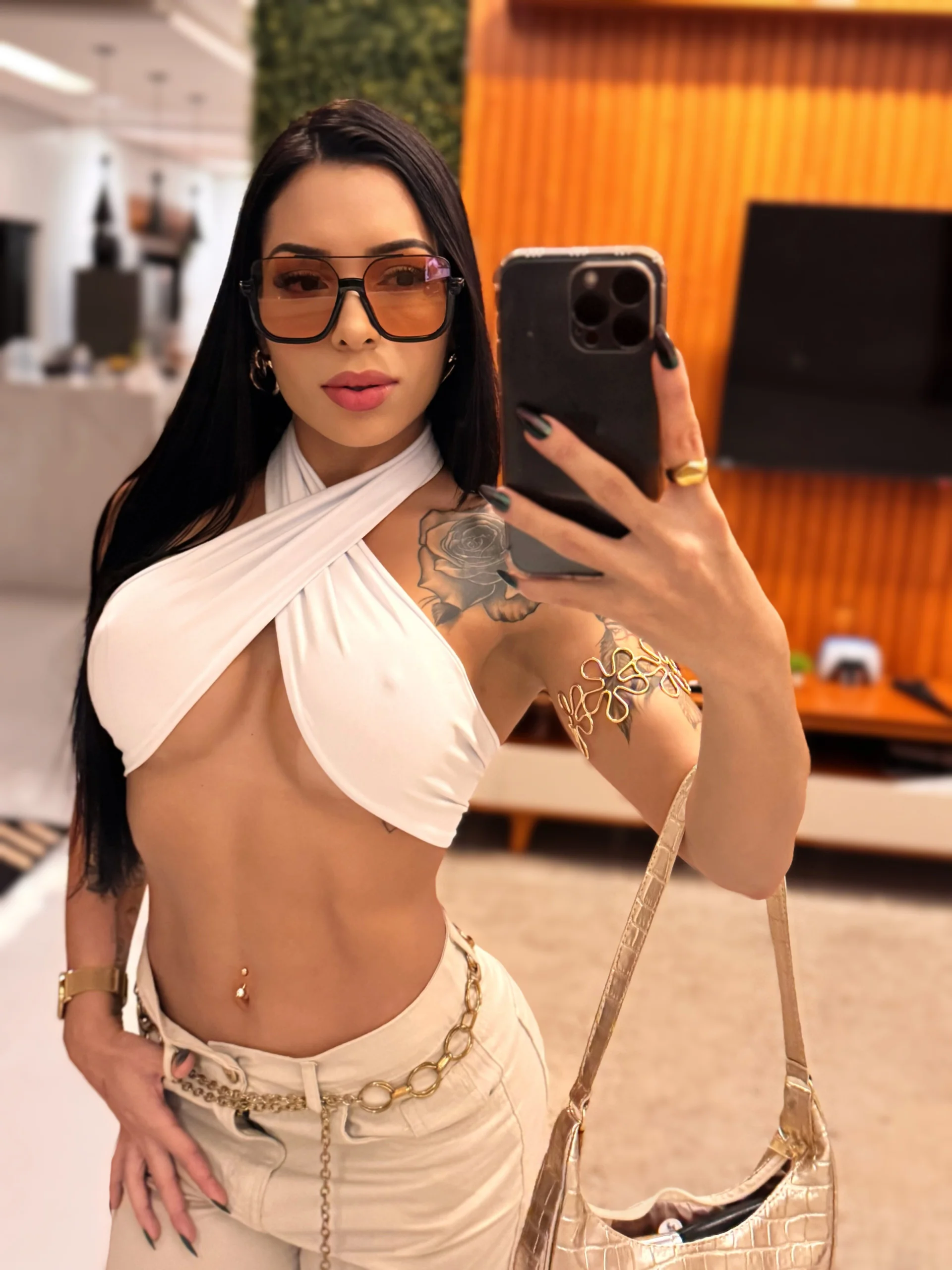 XXX Porn Photo of Nude LunahMiller 14