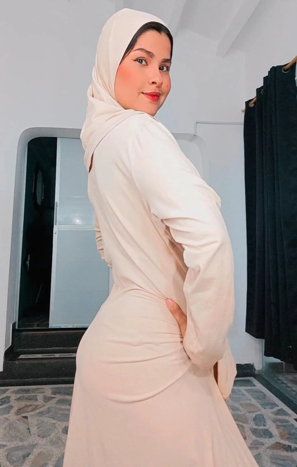 XXX Porn Photo of Nude AishaAmin_ 7