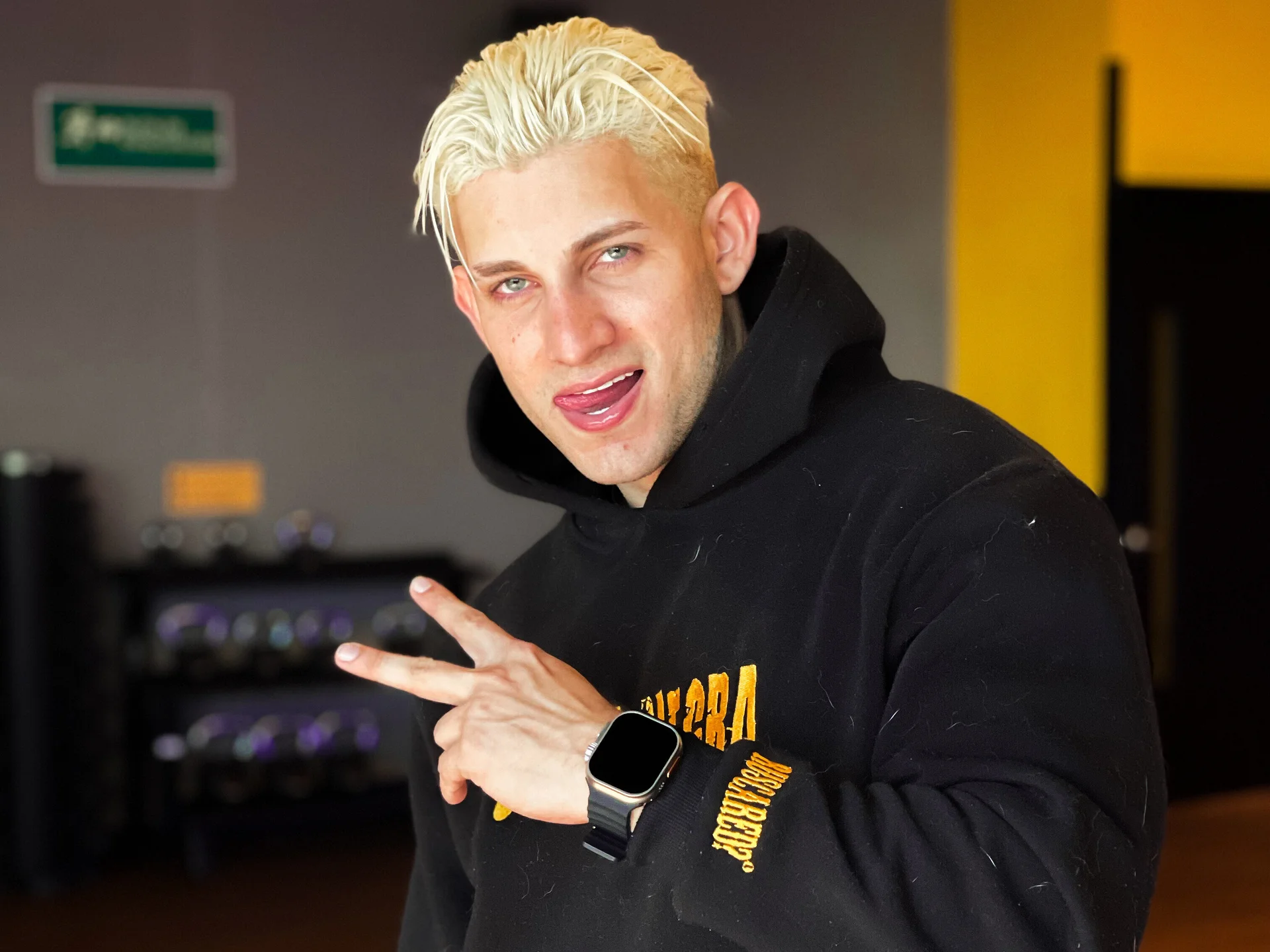 XXX Porn Photo of Nude apolo_strange 96