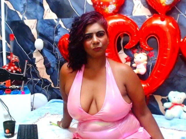 XXX Porn Photo of Nude indianerotica69 159