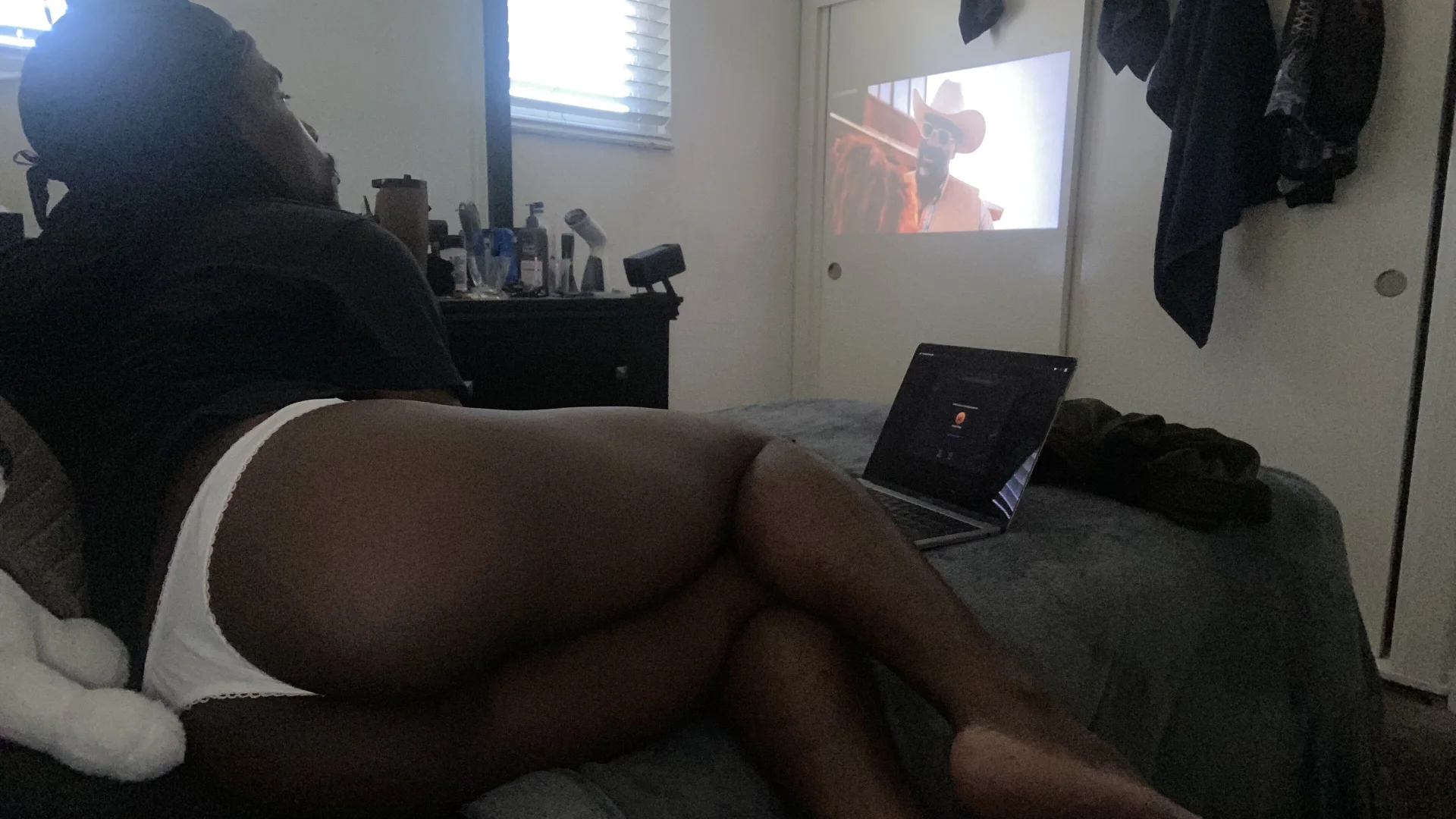 XXX Porn Photo of Nude FortunateLaser6 151