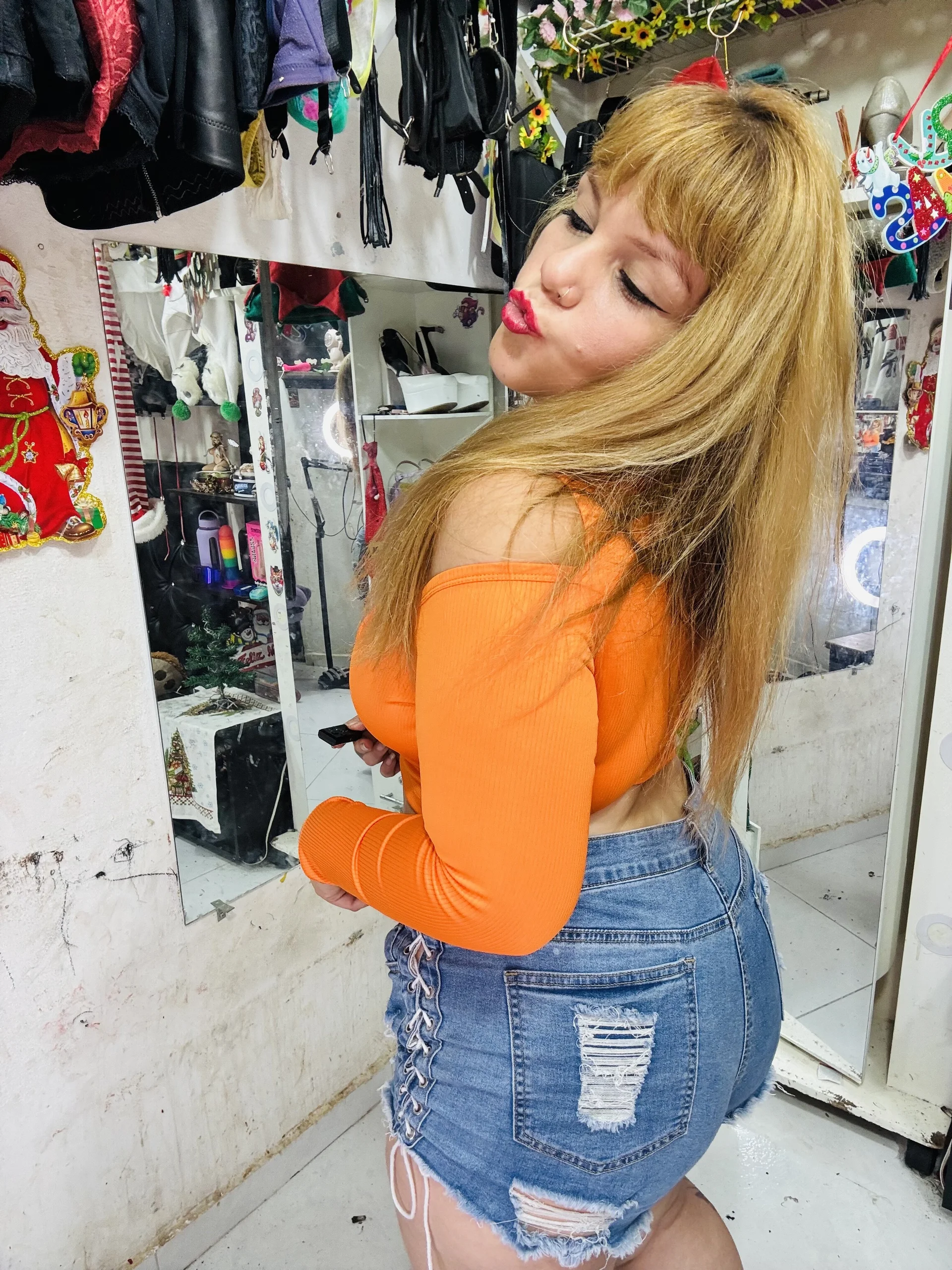 XXX Porn Photo of Nude allsson_queen 70